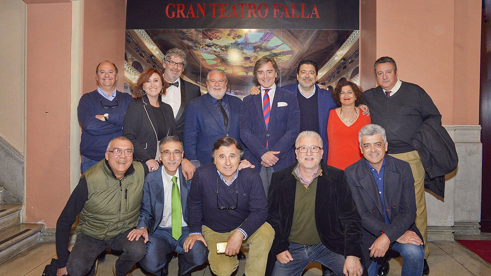 El equipo de Canal Sur esta noche en el Falla.