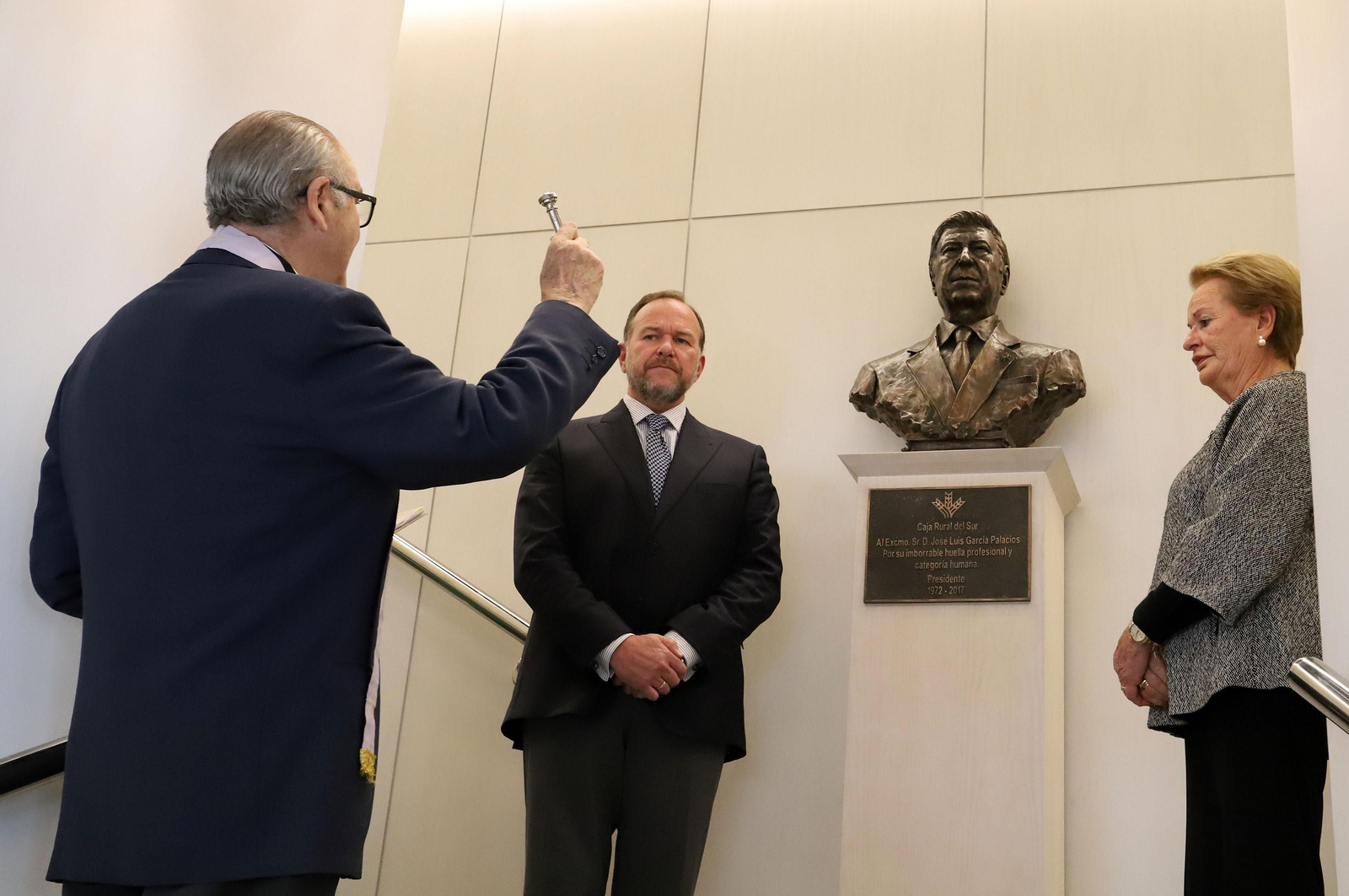 Acto homenaje a Don José Luis García Palacios en la Caja Rural del Sur, en imágenes