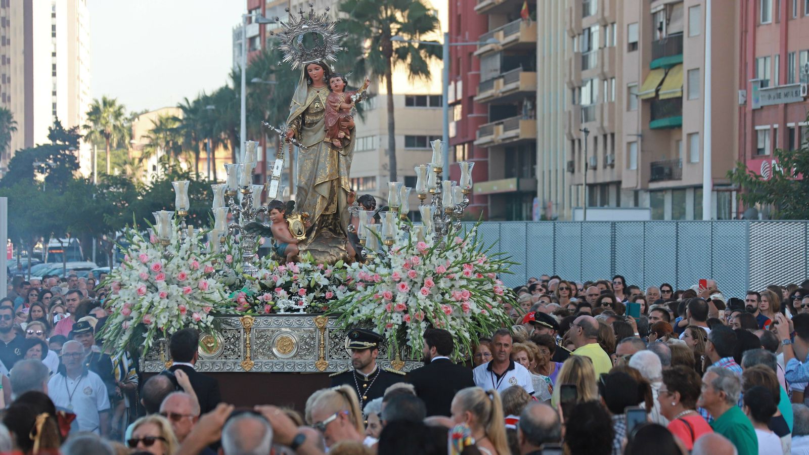 Las mejores fotos de la procesión de la Virgen del Carmen en Algeciras