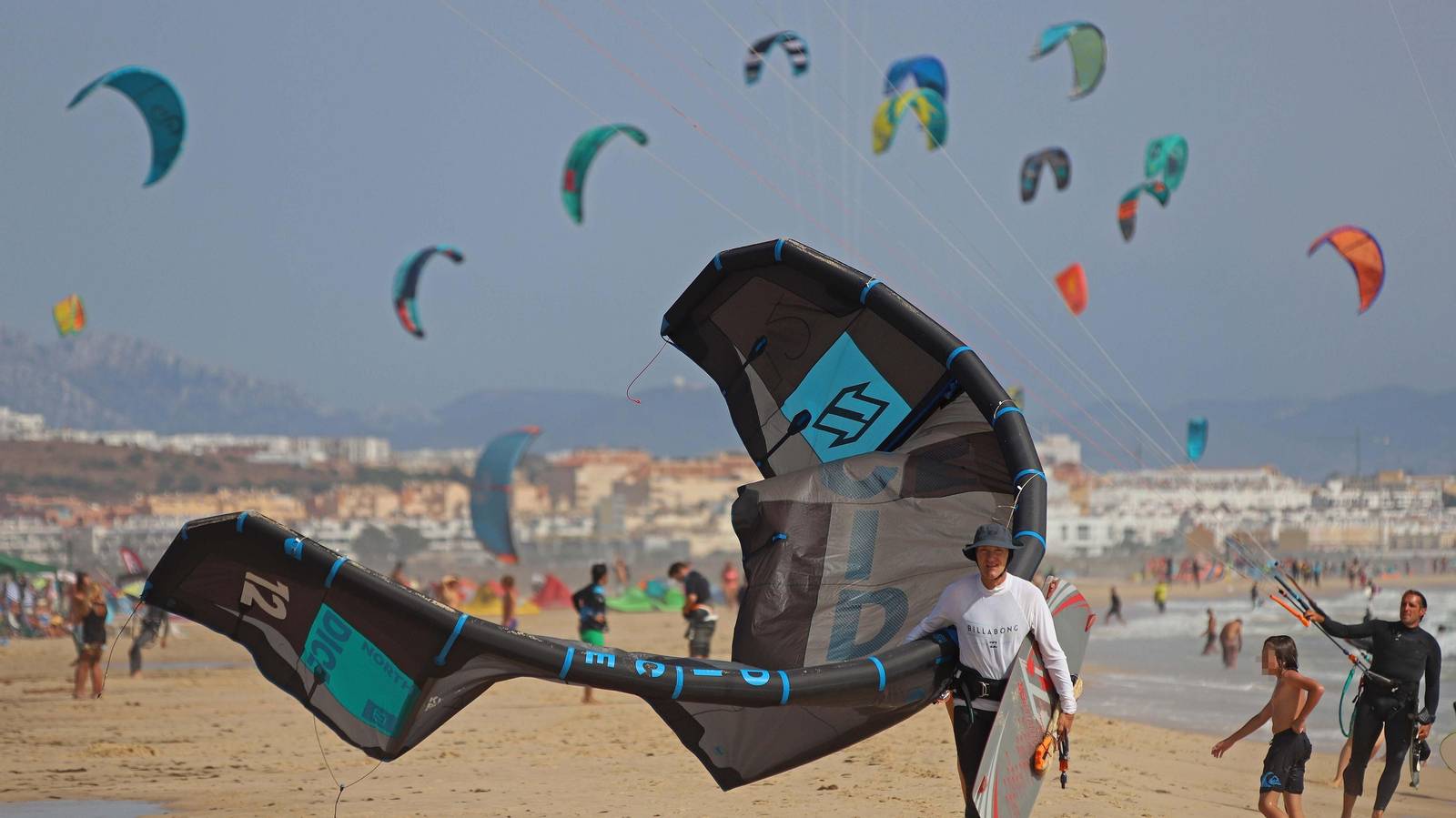 El calor llenas la playas el primer fin de semana de agosto