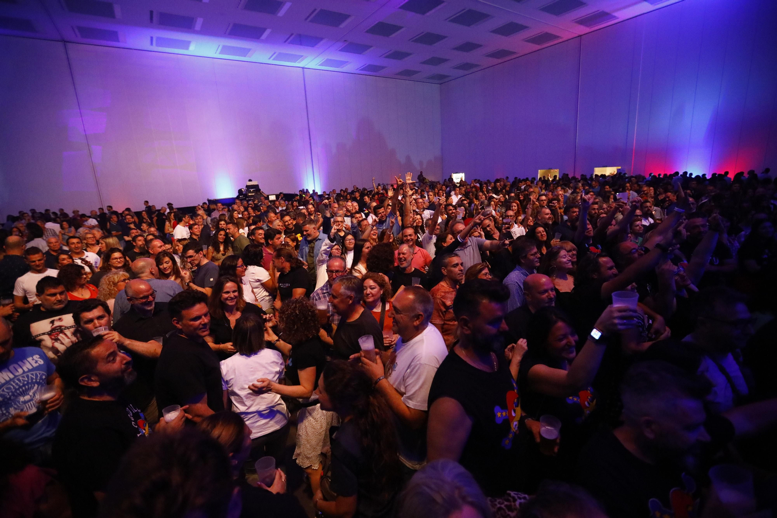 El concierto de Loquillo en Córdoba, en imágenes