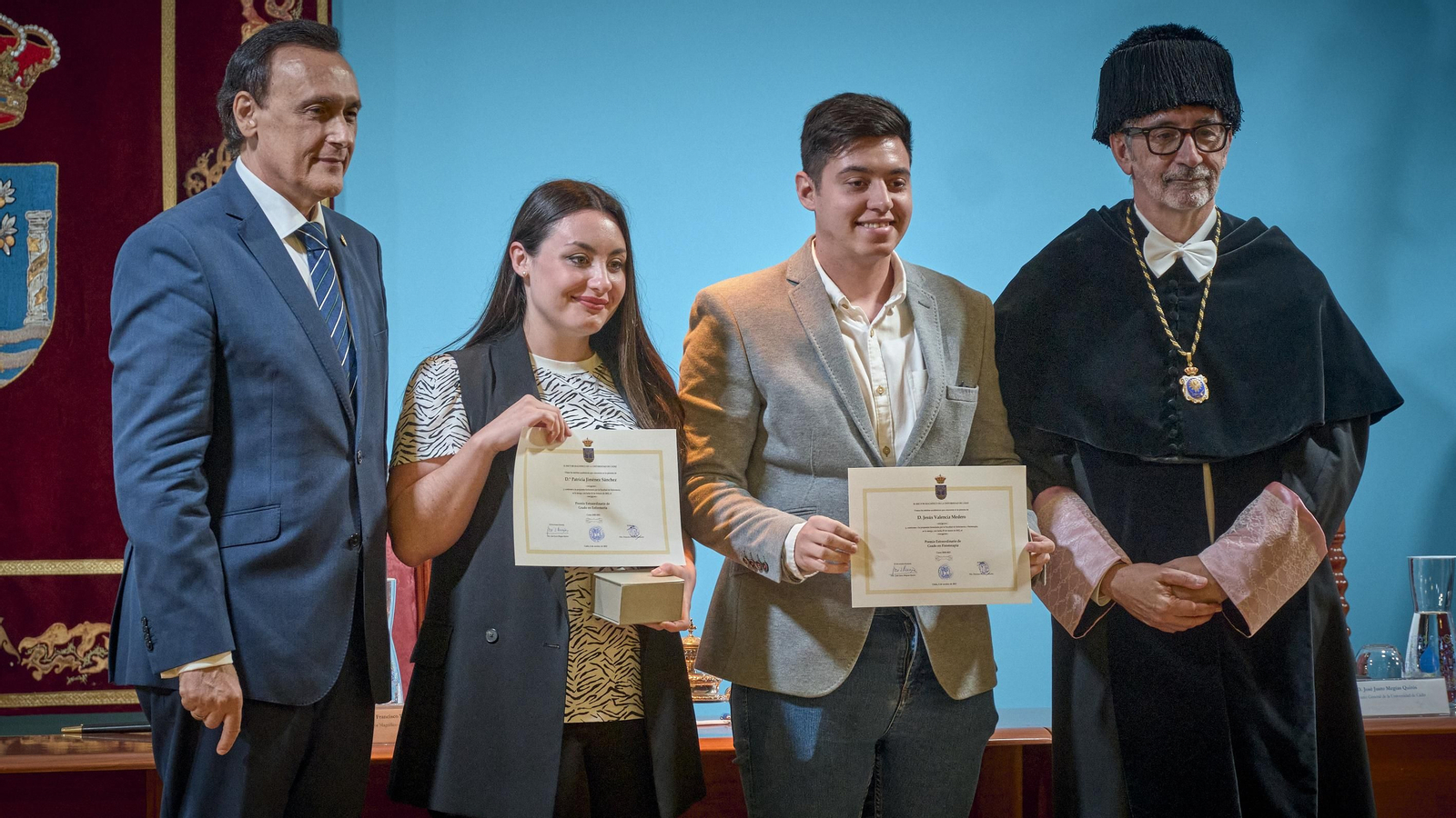 Entrega de premio extraordinarios de la UCA