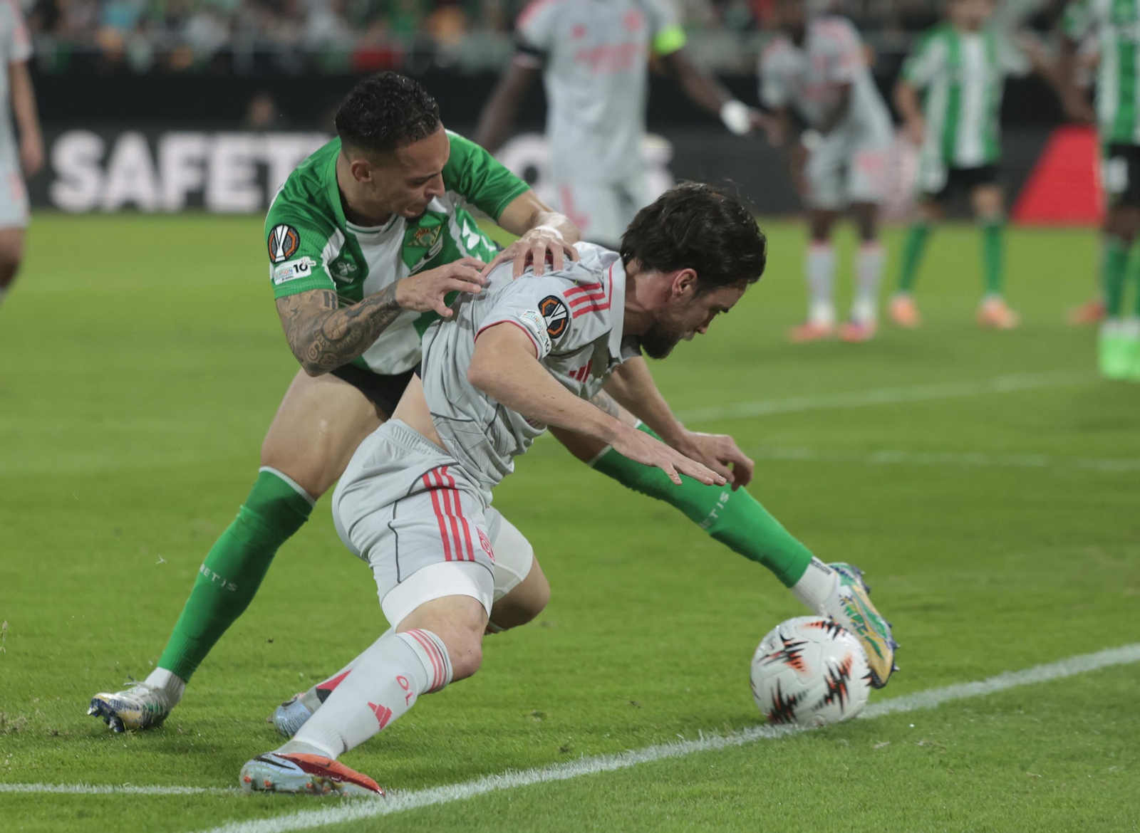 Las fotos del Betis - Olympique Lyonnais