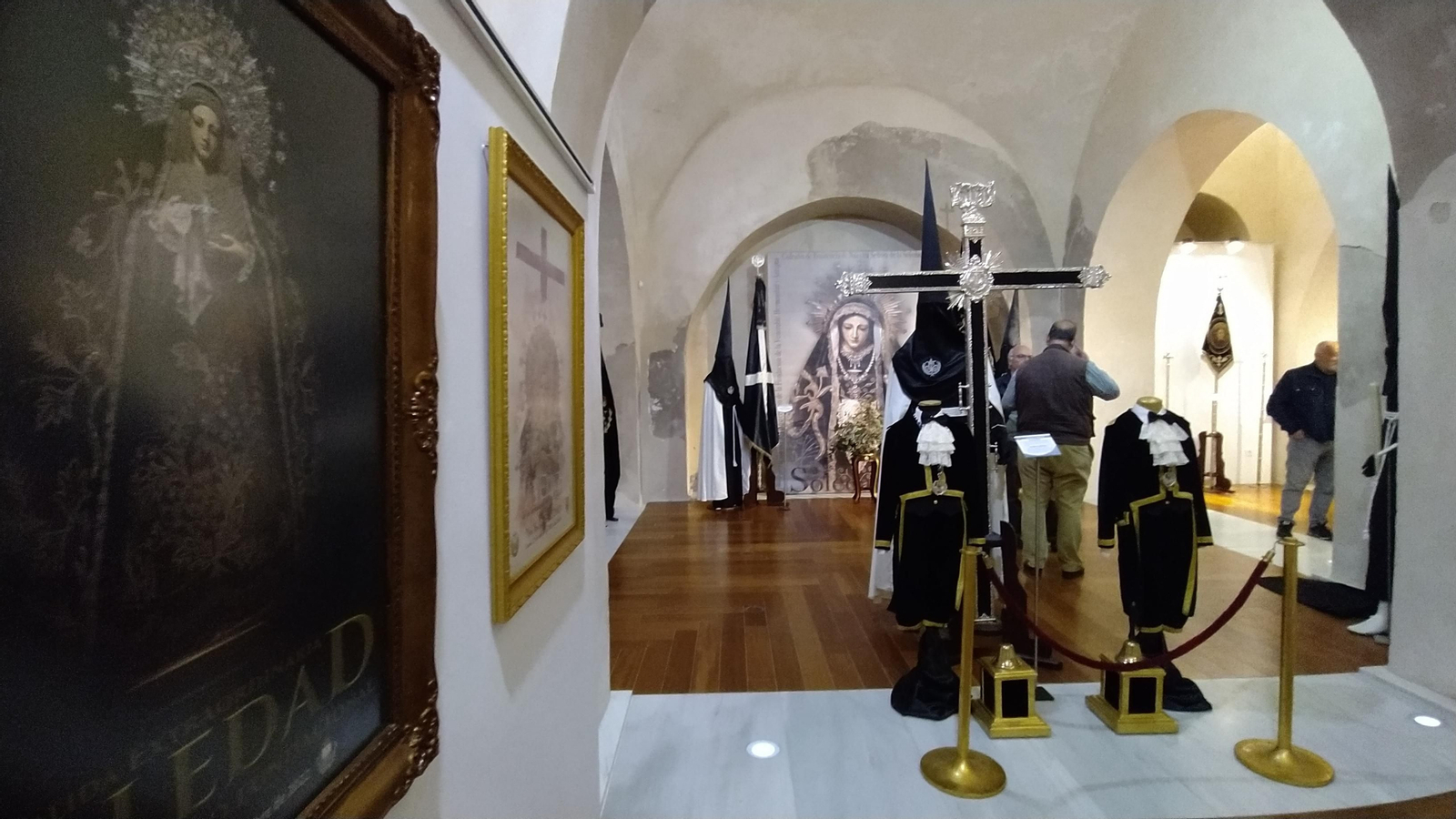 Así es la exposición Stabat Mater del 275 aniversario de la Soledad de San Fernando
