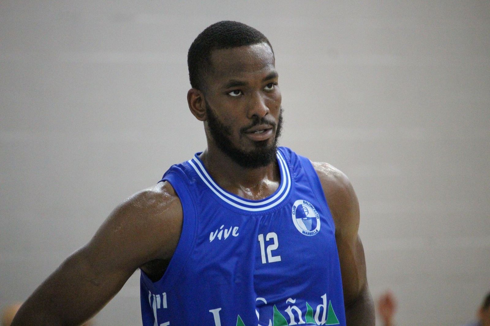 Knowles, en un lance del partido ante Baza.