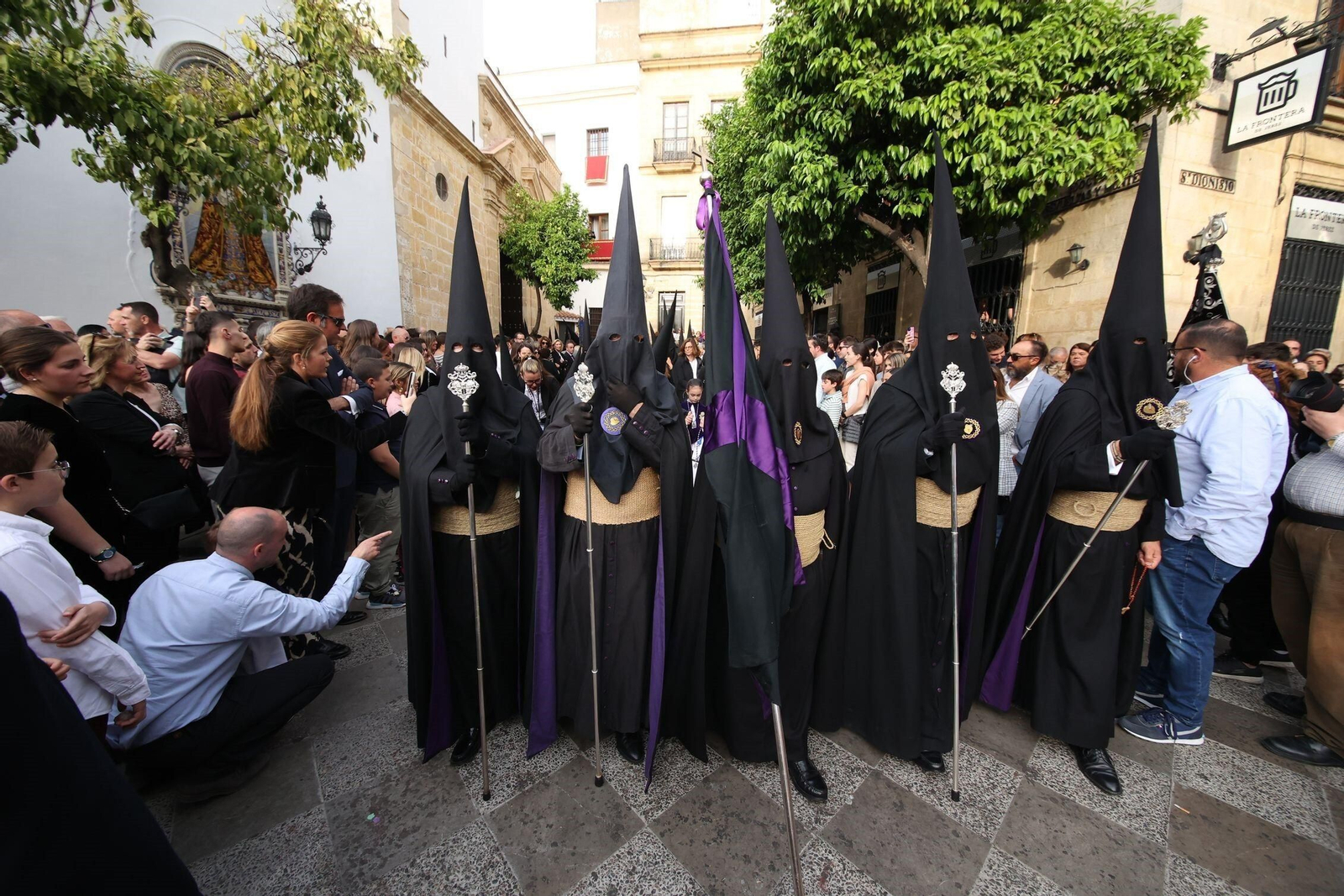 Jueves Santo en Jerez: Imágenes del la Hermandad del Mayor Dolor