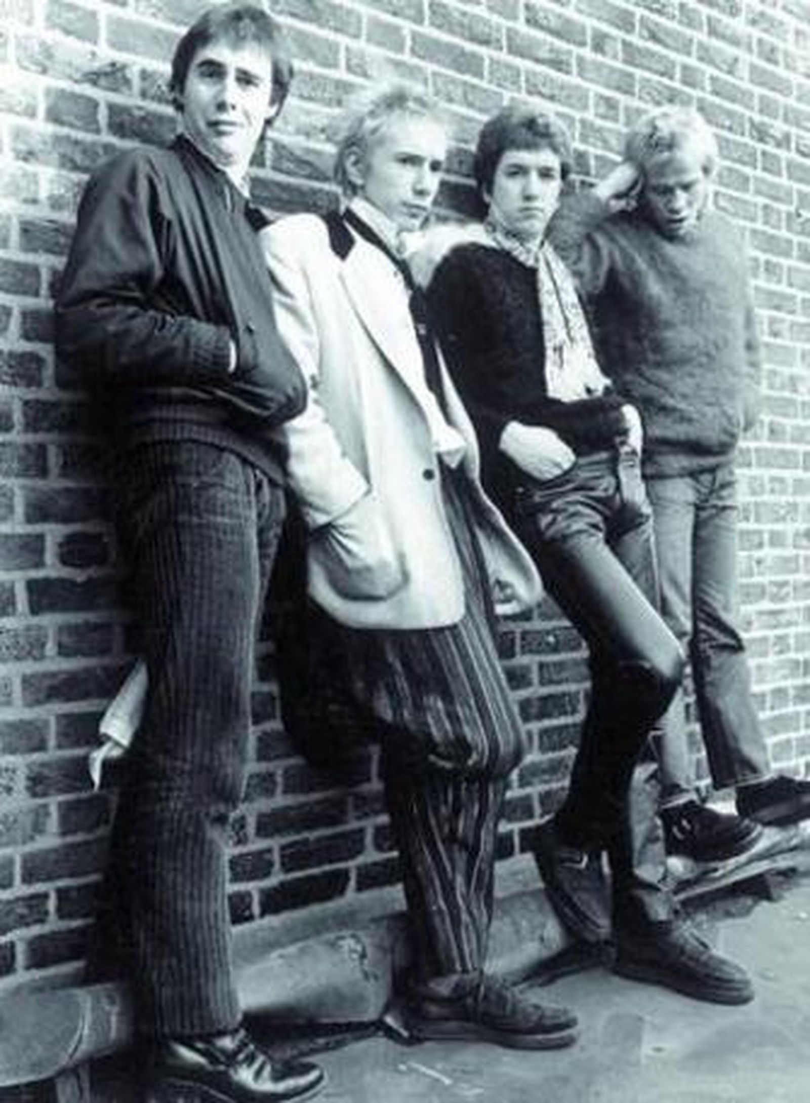 La formación original, pre-Sid Vicious, de los Sex Pistols.