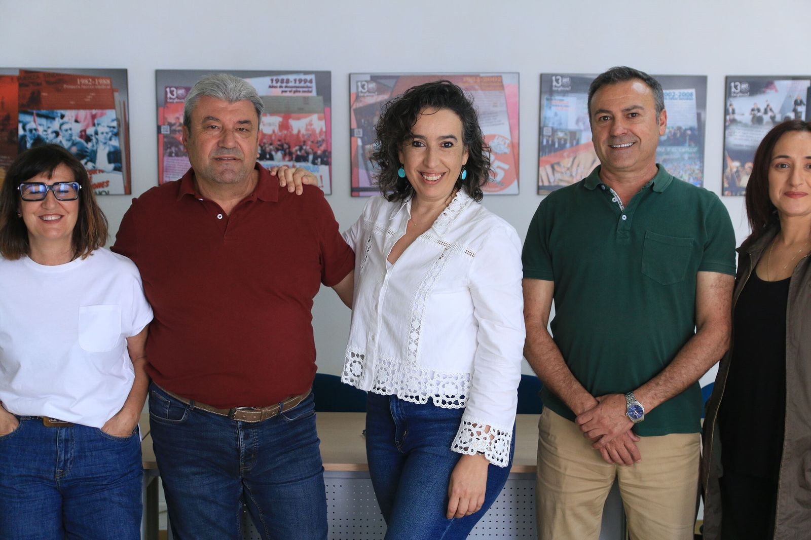 La candidata de UGT en el Ayuntamiento de Almería con miembros de su equipo