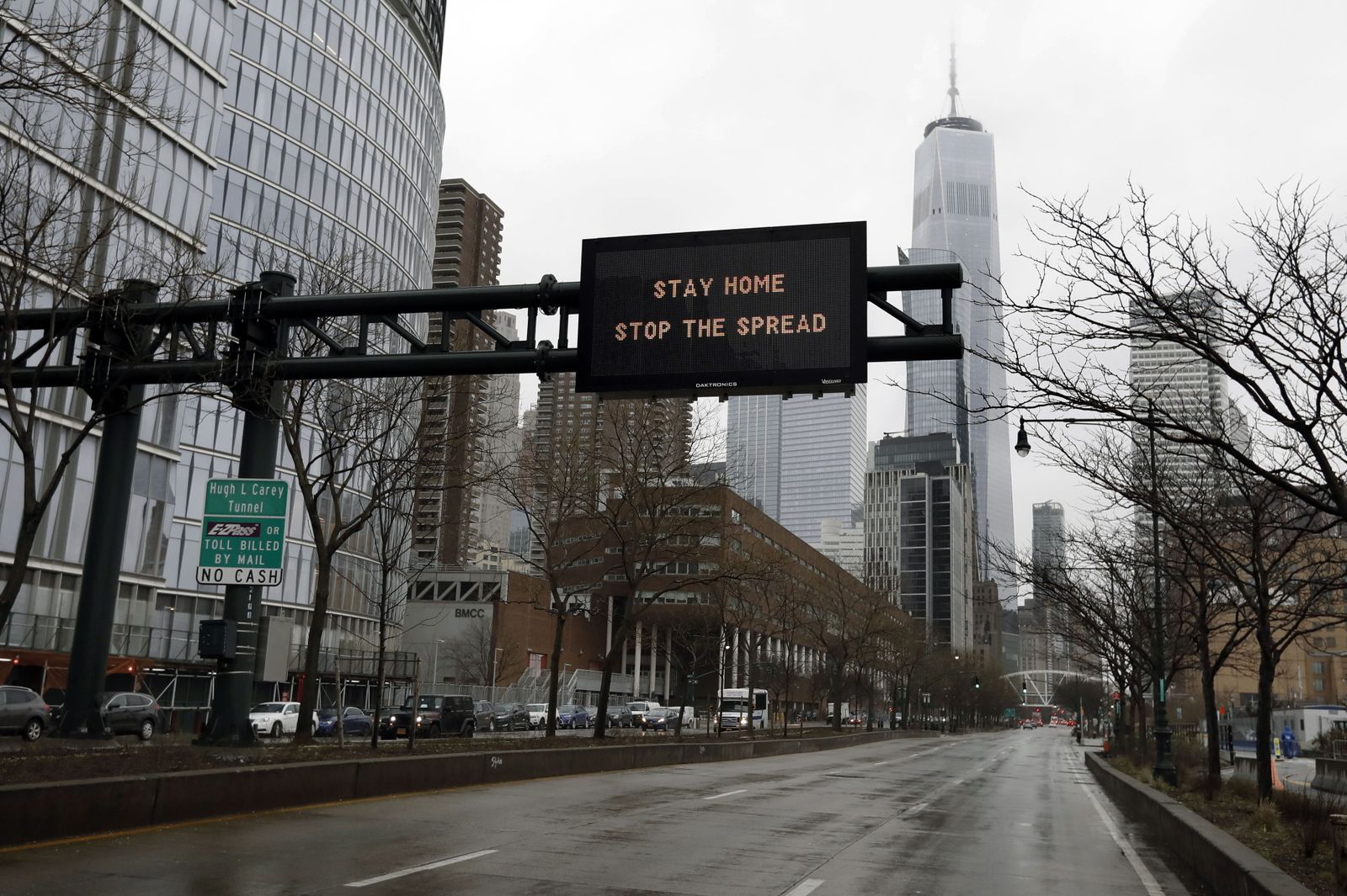 EEUU: Una avenida de Nueva York vacía