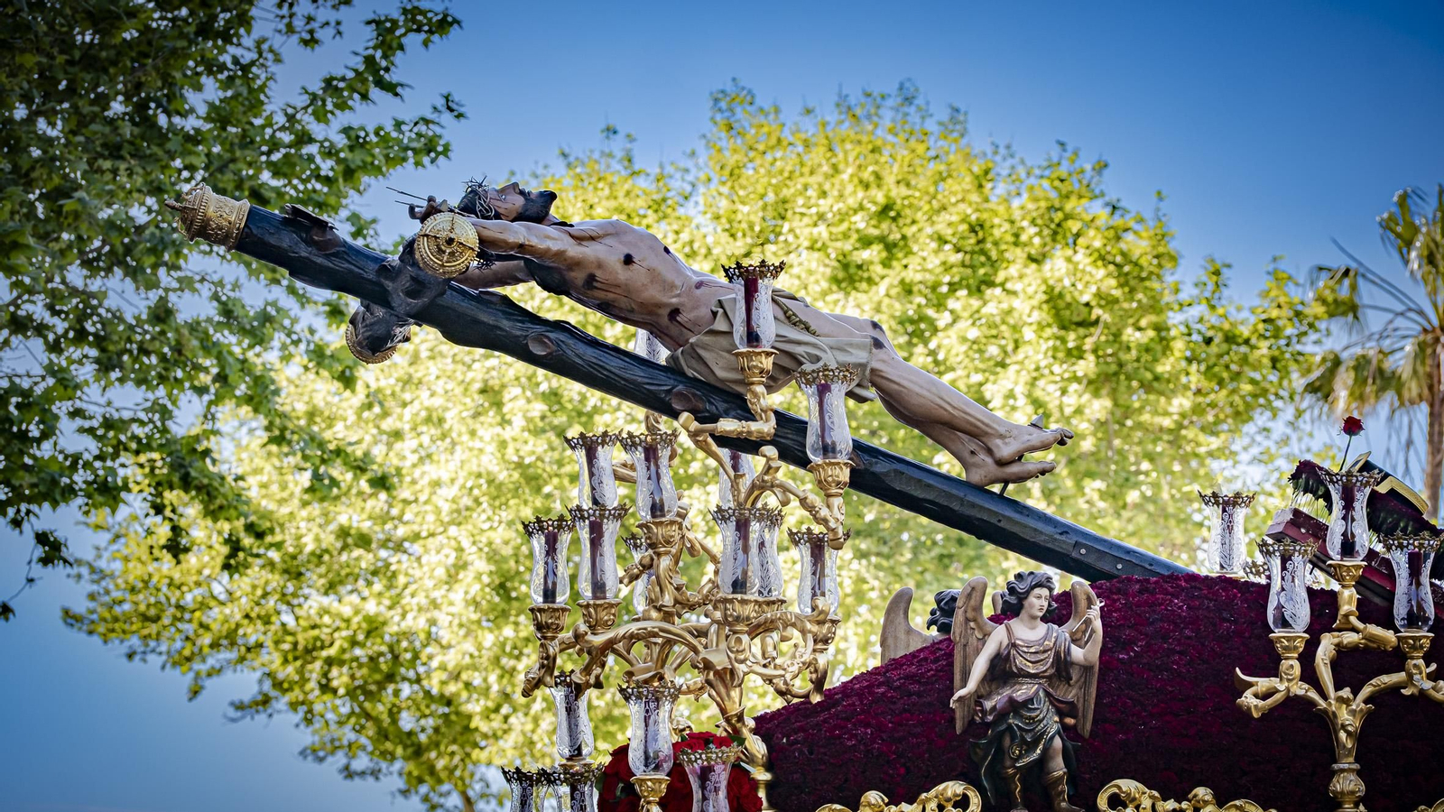 Imágenes de la salida de Expiración en la Semana Santa de Cádiz 2025 Imágenes de la salida de Expiración en la Semana Santa de Cádiz 2025