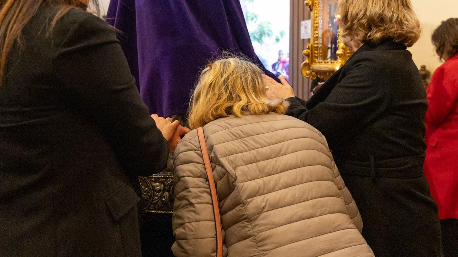 Segundo día del besapié de Nuestro Padre Jesús Nazareno