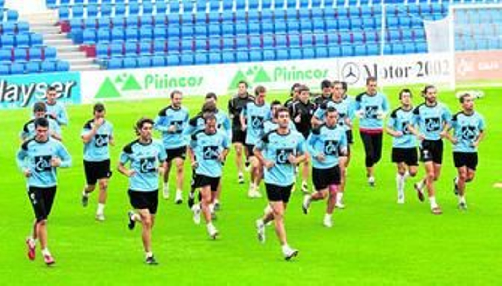 El Huesca de Onésimo Sánchez confía en lograr su primera victoria en Jerez.