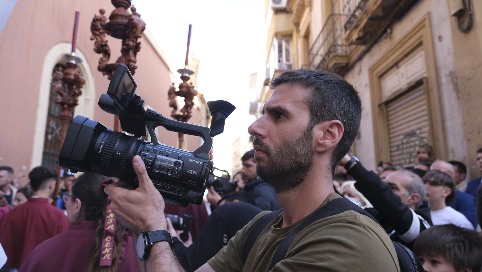 La procesión de la Santa Cena en Almería, en imágenes