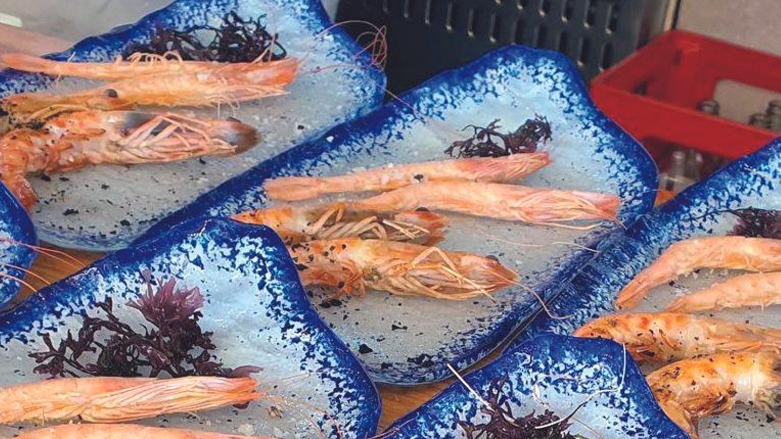 Costaluz Taberna ofrece una experiencia culinaria excepcional.