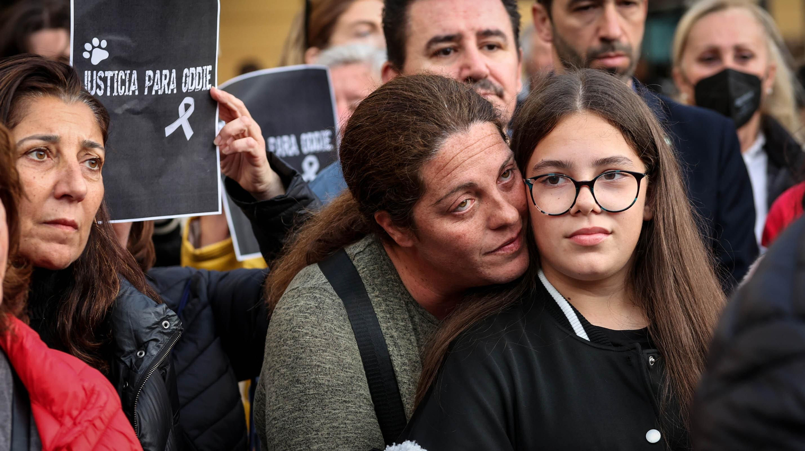 Protestas por el asesinato del perrito 'Oddie' en Jerez