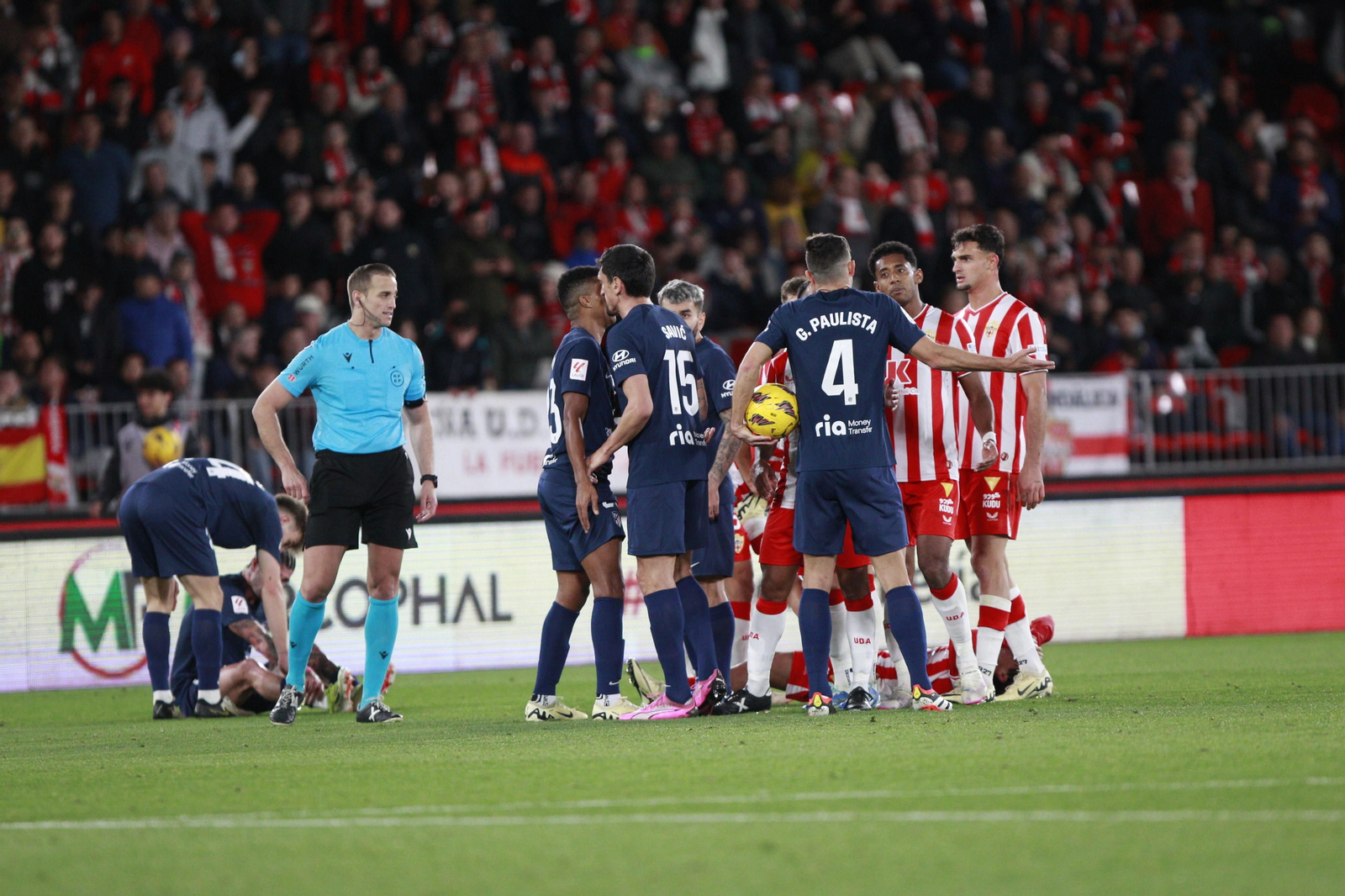 Las mejores imágenes del partido U.D. Almería-Atlético de Madrid