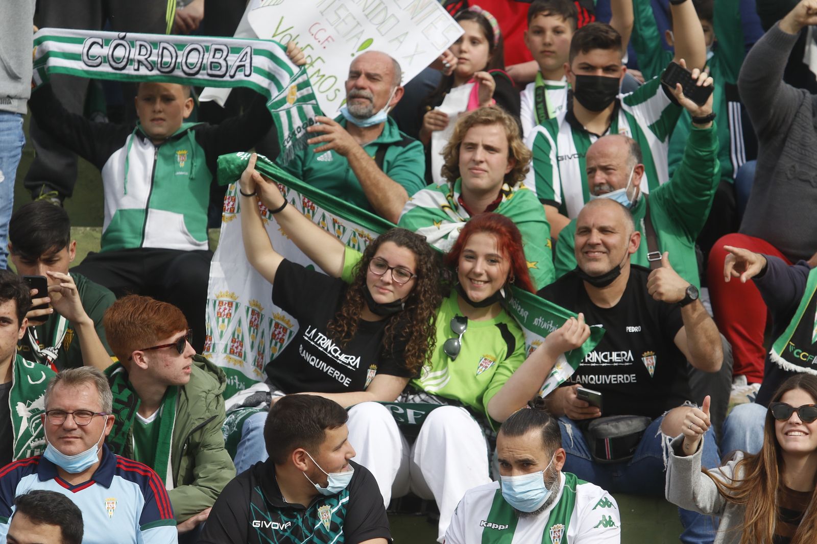 La victoria del Córdoba CF ante el Antequera, en imágenes
