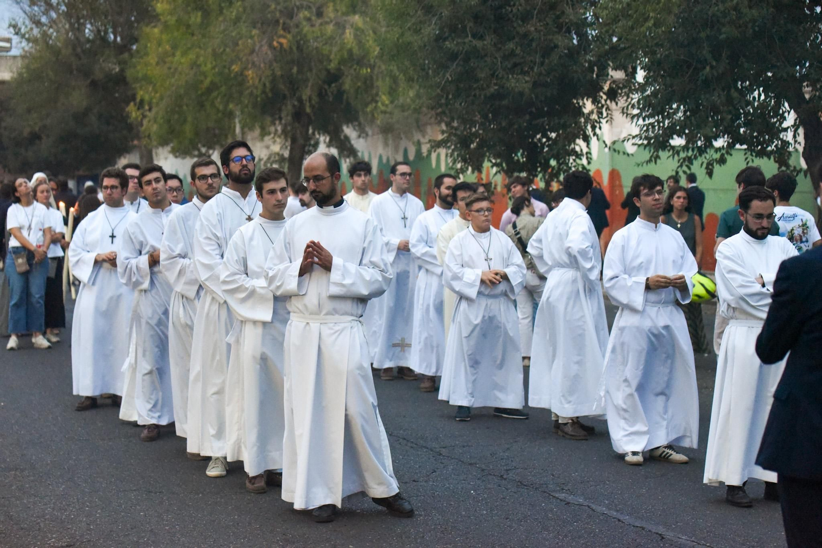 Las mejores imágenes del vía crucis misionero del Huerto en el Distrito Sur de Córdoba
