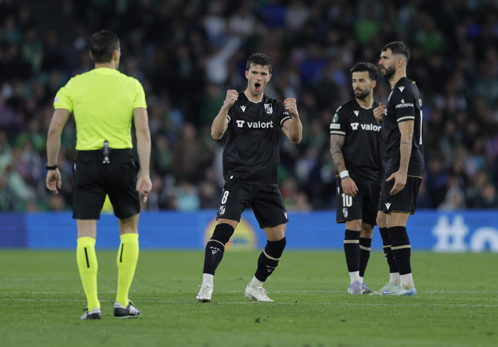 Las fotos del Betis -Vitoria Guimaraes