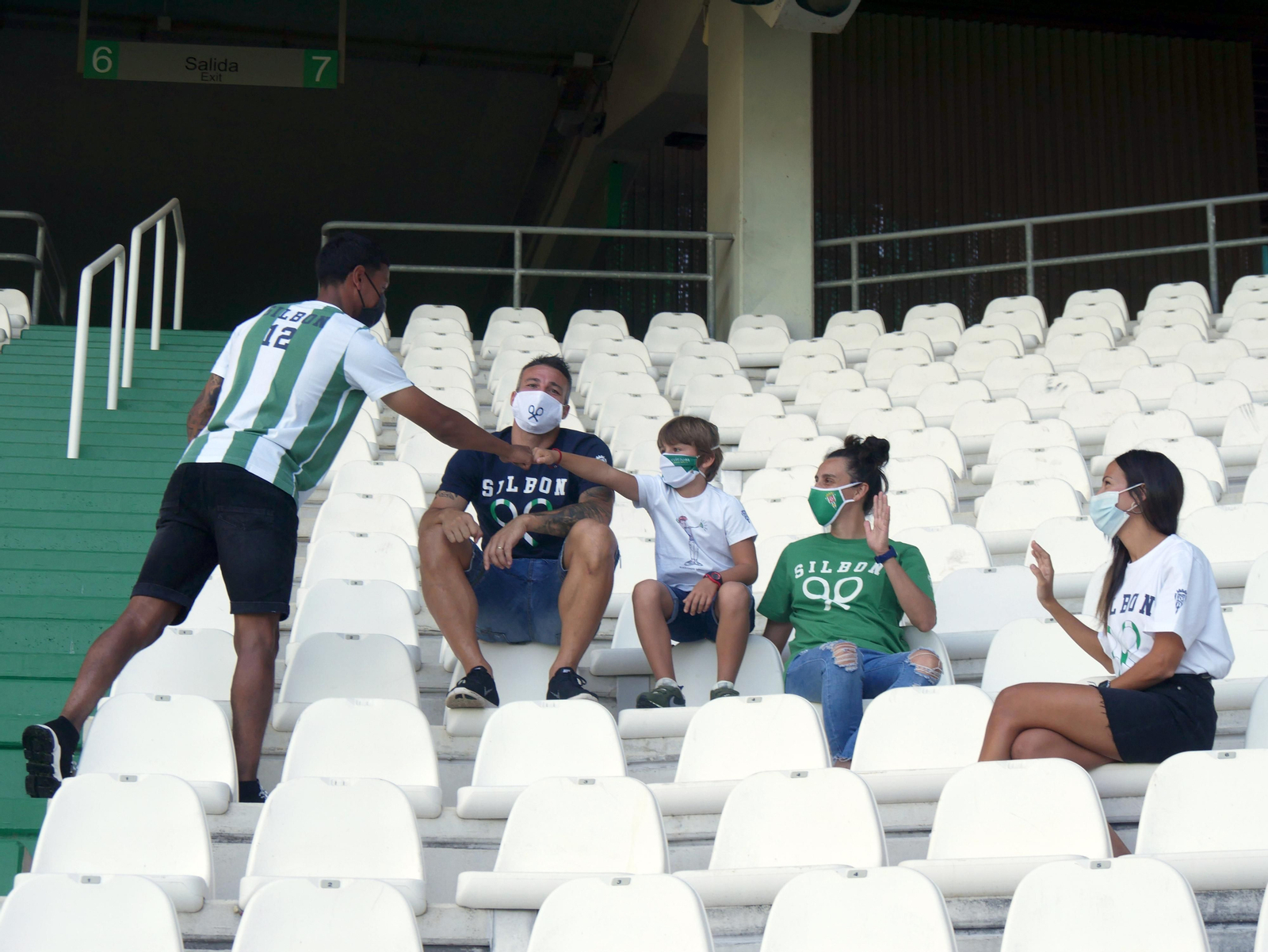 Las camisetas del Córdoba CF confeccionadas por Silbon, en imágenes