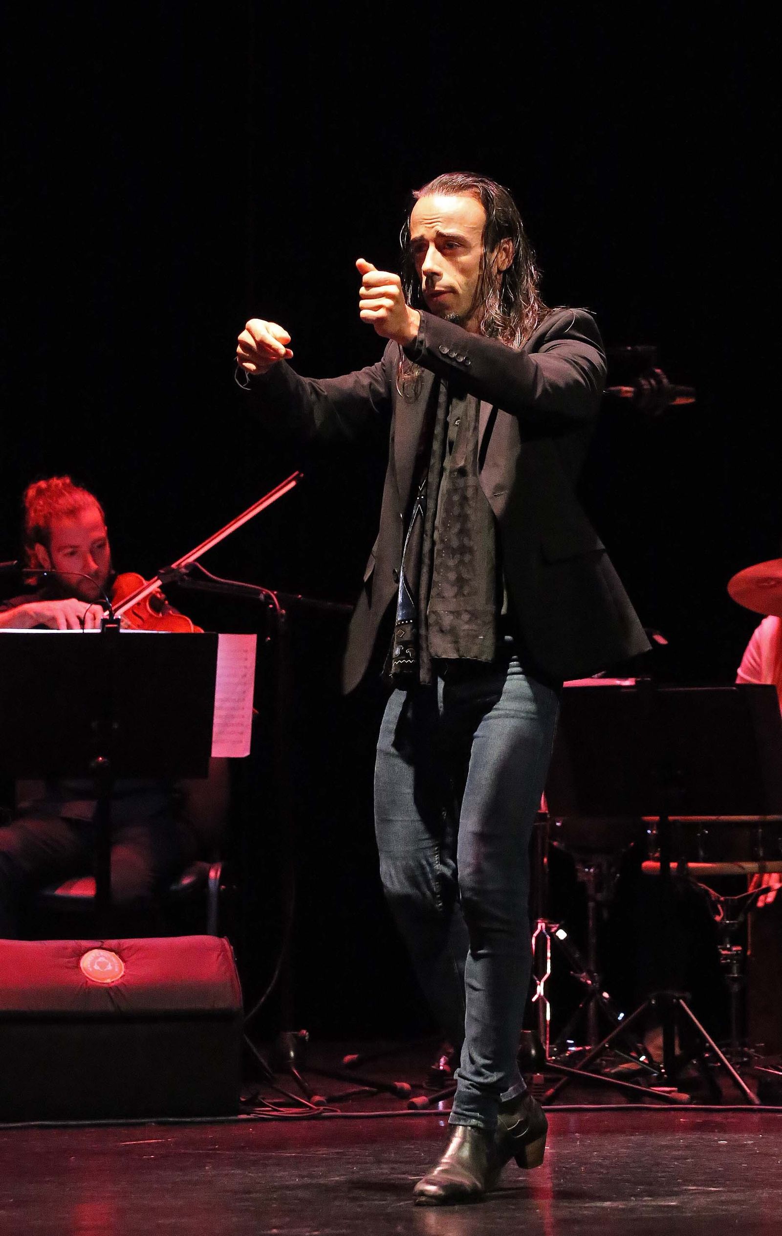 El concierto de Diego Valdivia en el teatro Florida, en imágenes