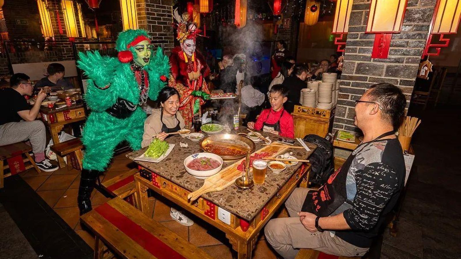 Así son las comidas en un 'hot pot'.