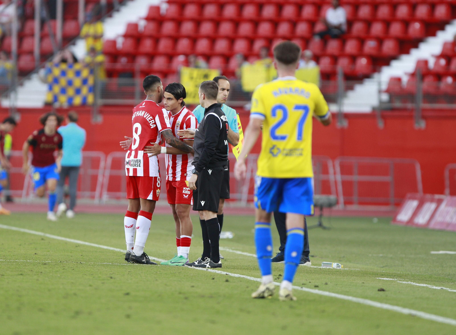 Imágenes de la gran victoria del Almería ante el Cádiz por 6 a 1