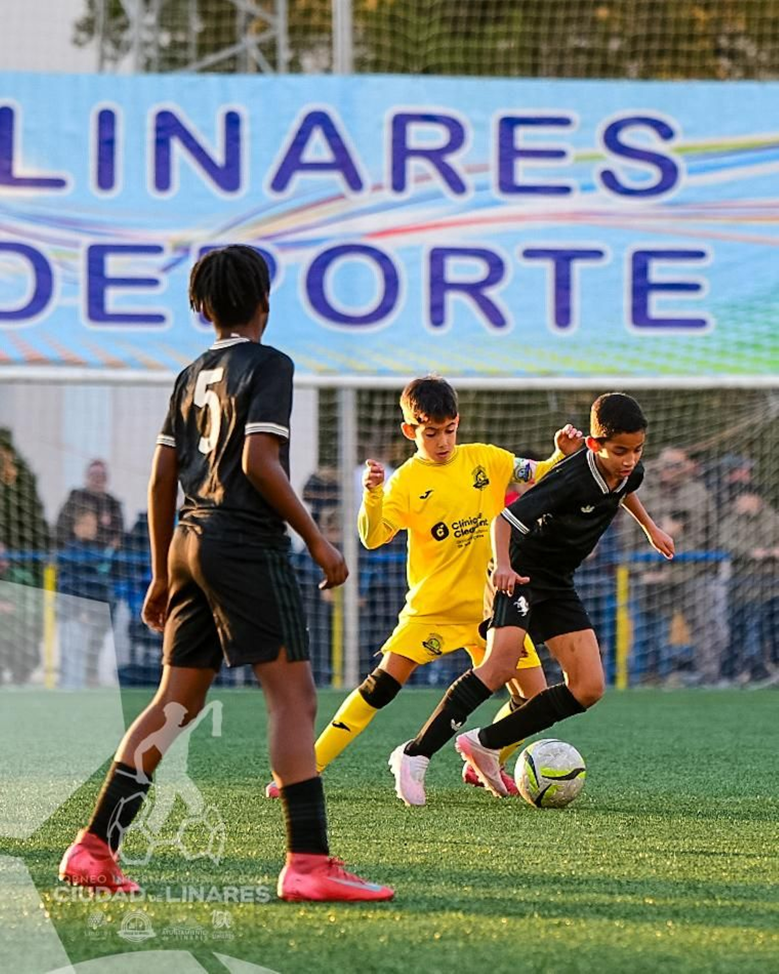 En imágenes: el RCD Espanyol, campeón del IV Torneo Internacional de Fútbol Alevín 'Ciudad de Linares'