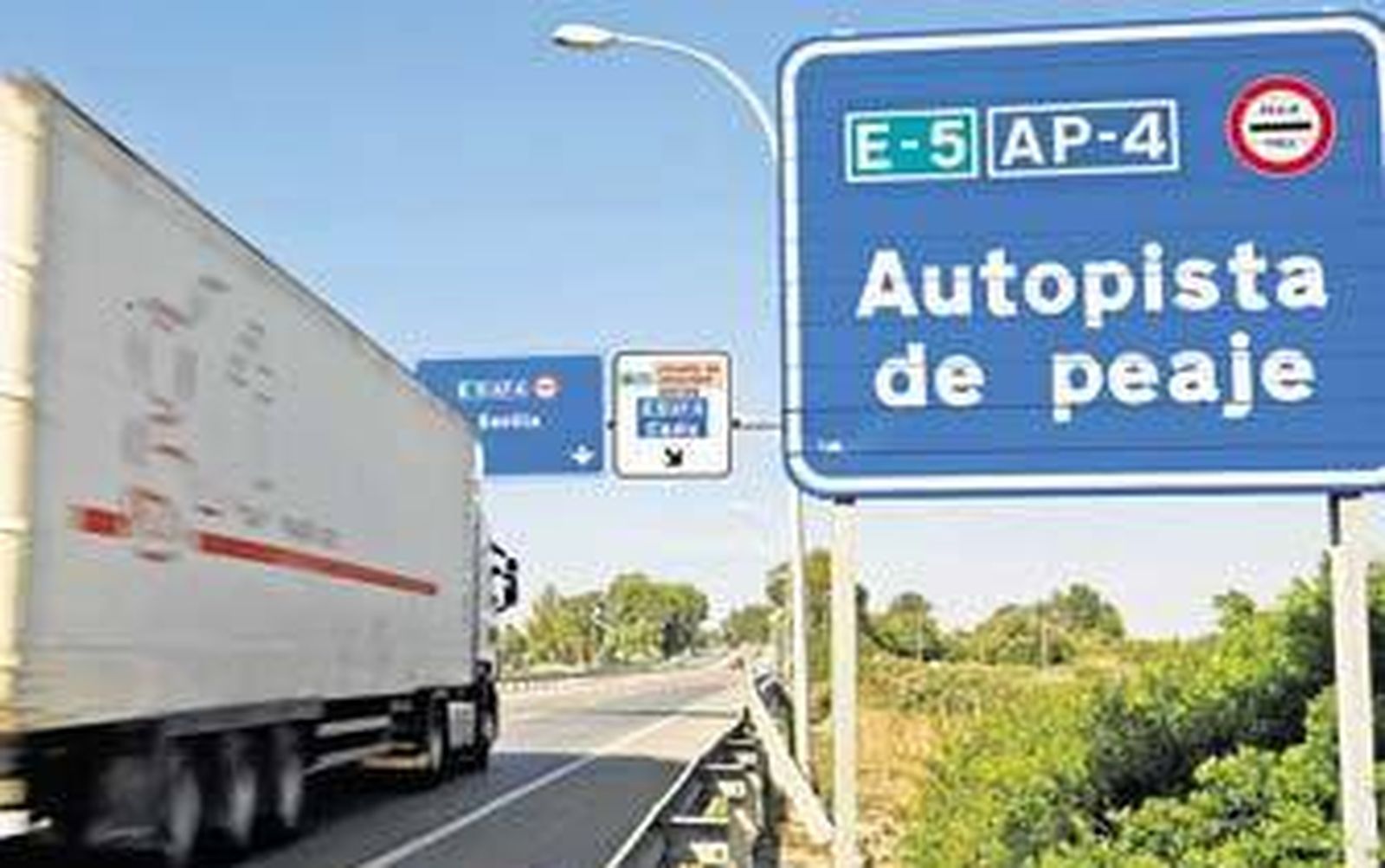 La patronal encaja con incredulidad el anuncio de la ministra Pastor