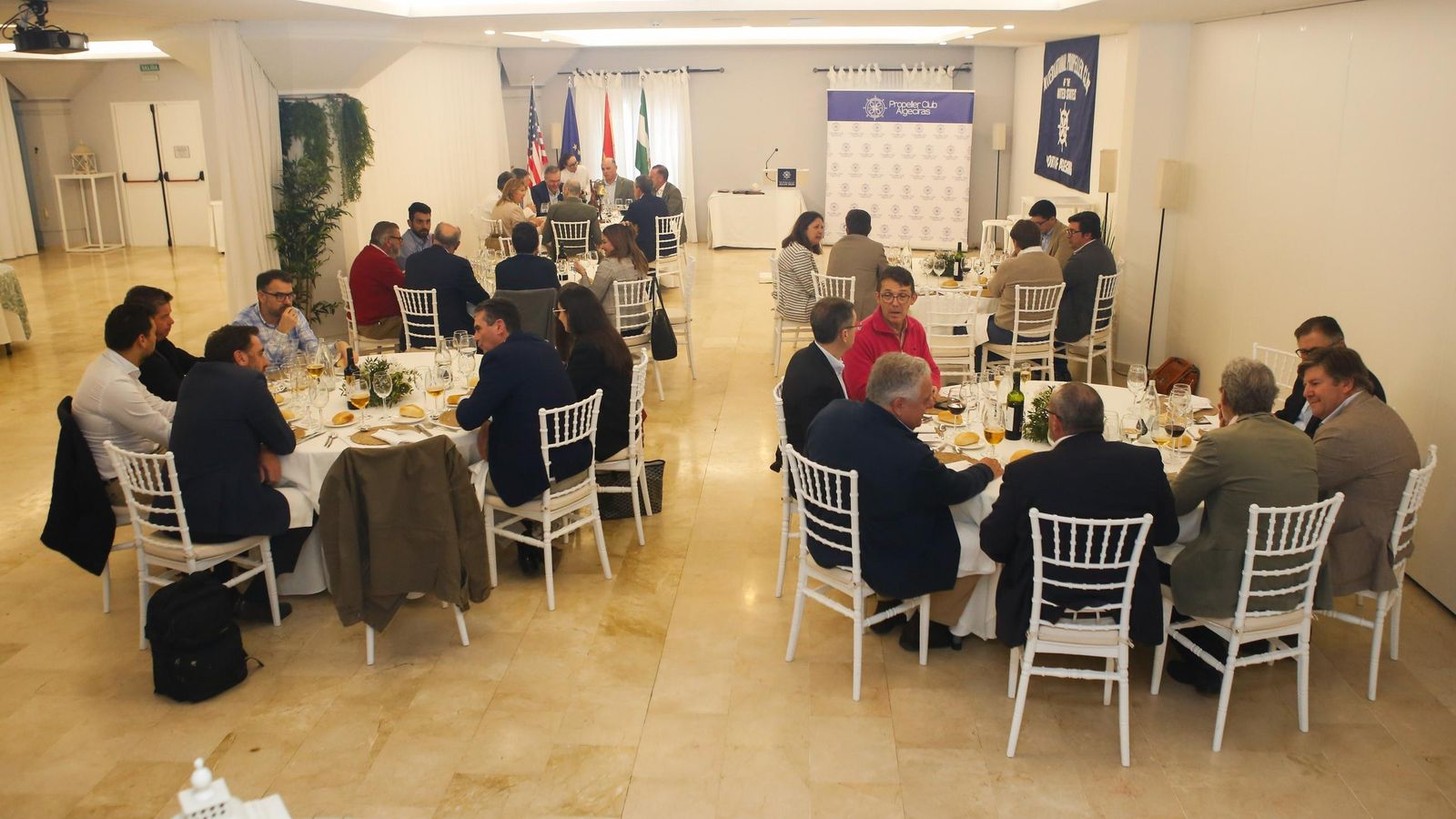 El almuerzo previo a la mesa rendonda del Propeller Club Algeciras.