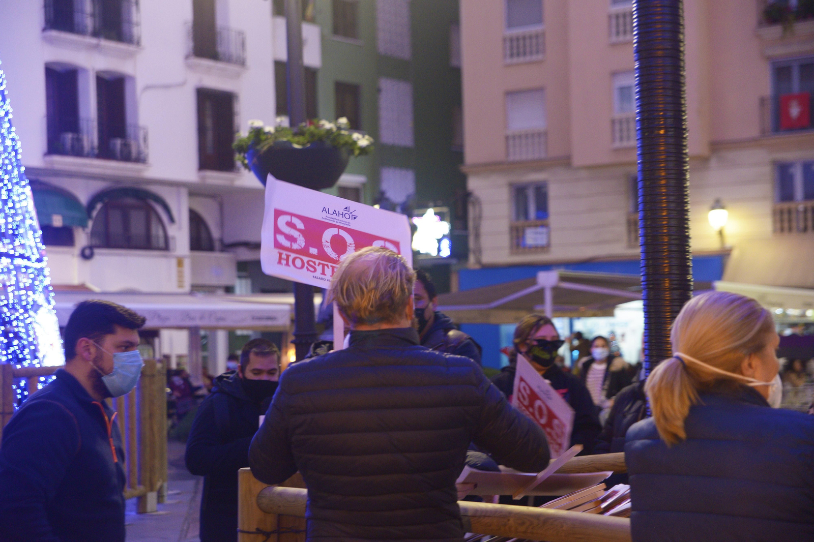 Fotos de la concentracíon de los hosteleros de La Línea