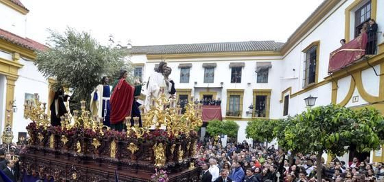 Nuestro Padre Jesús de la Redención en el Beso de Judas. Hermandad de la Redención.

Foto: Manuel Gómez
