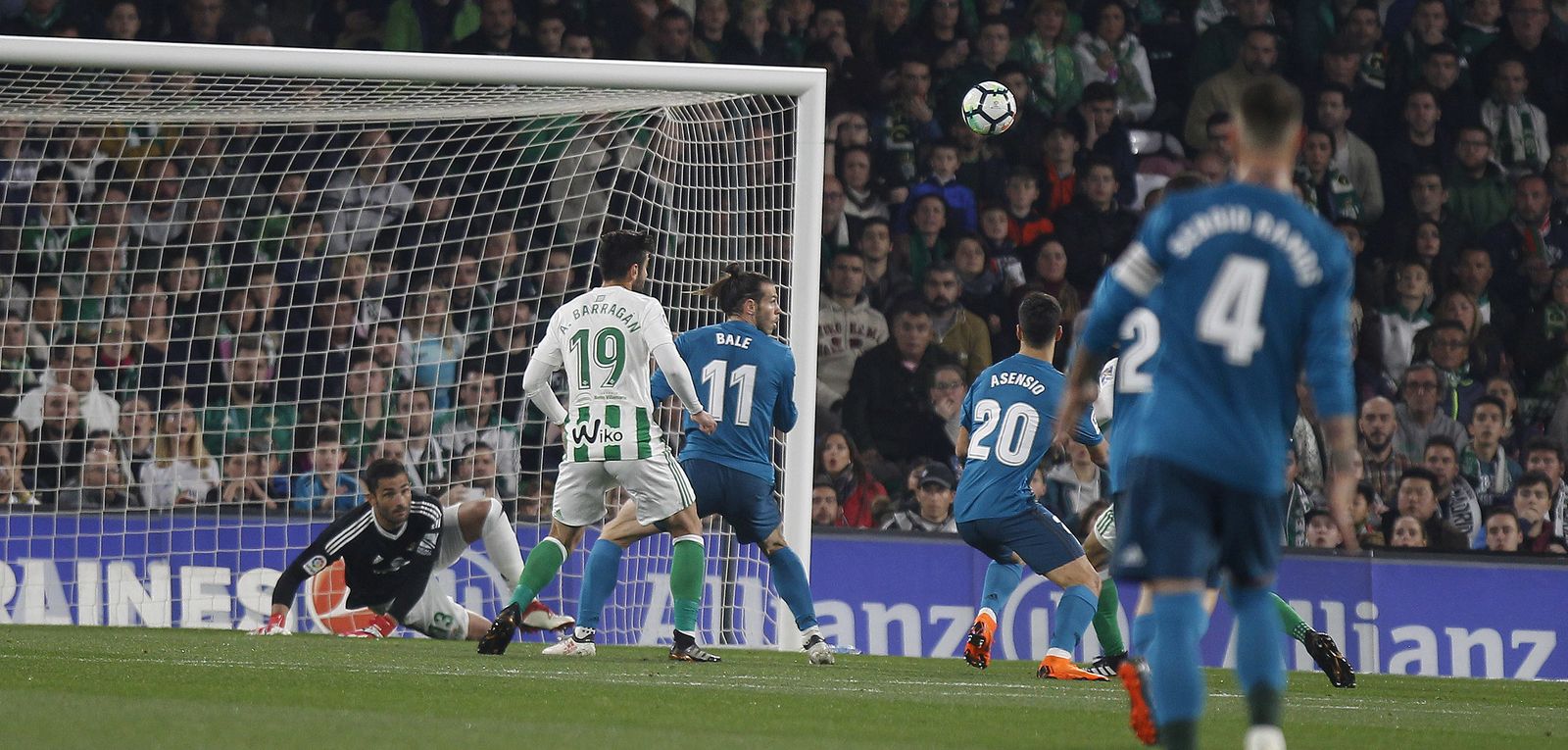 El Real Betis-Real Madrid, en imágenes