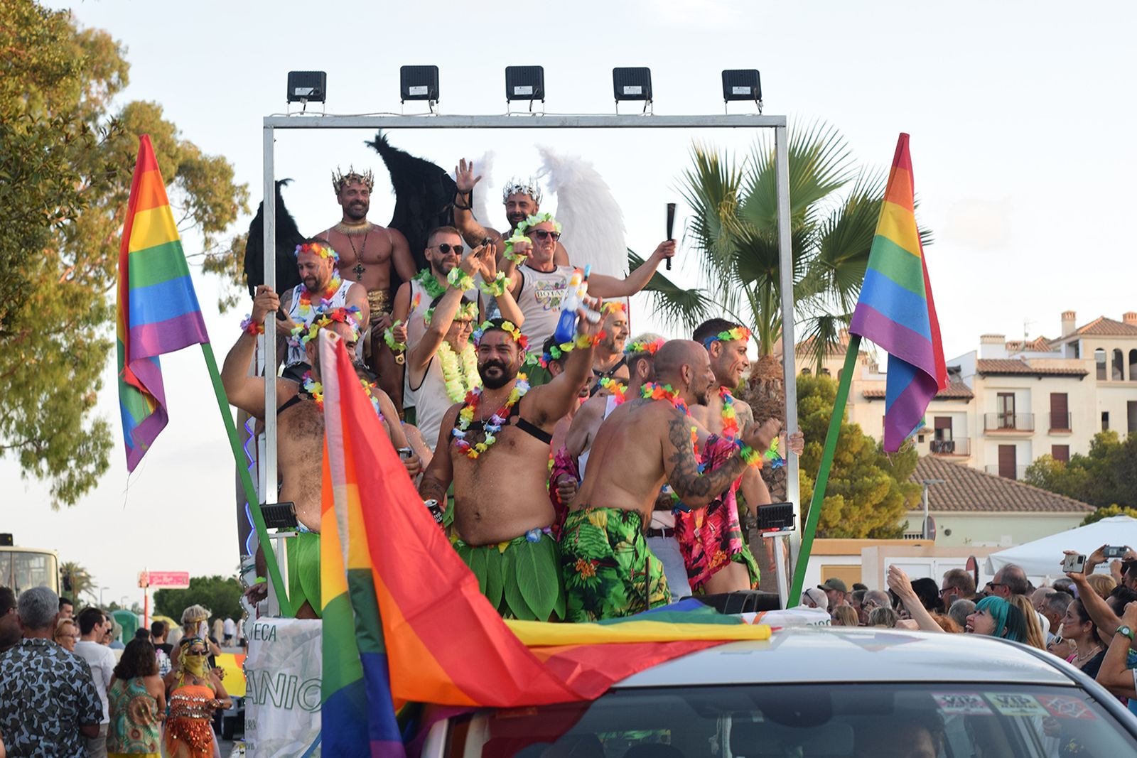 El desfile del Orgullo LGTBIQ de Vera Playa, en imágenes