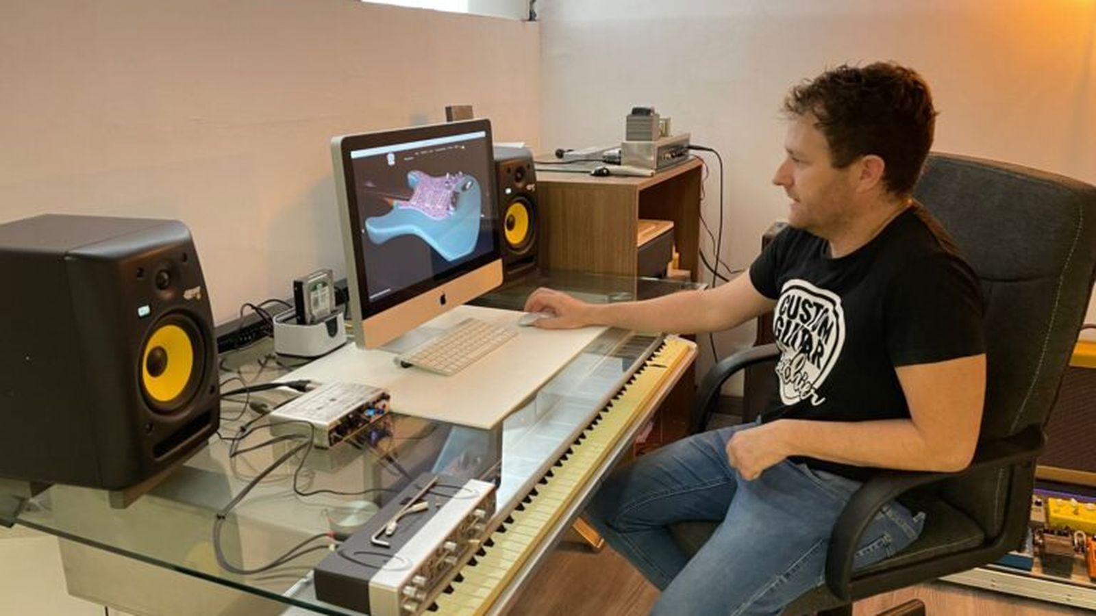 Este es el estudio donde graba sus demos para compartirlas en redes.