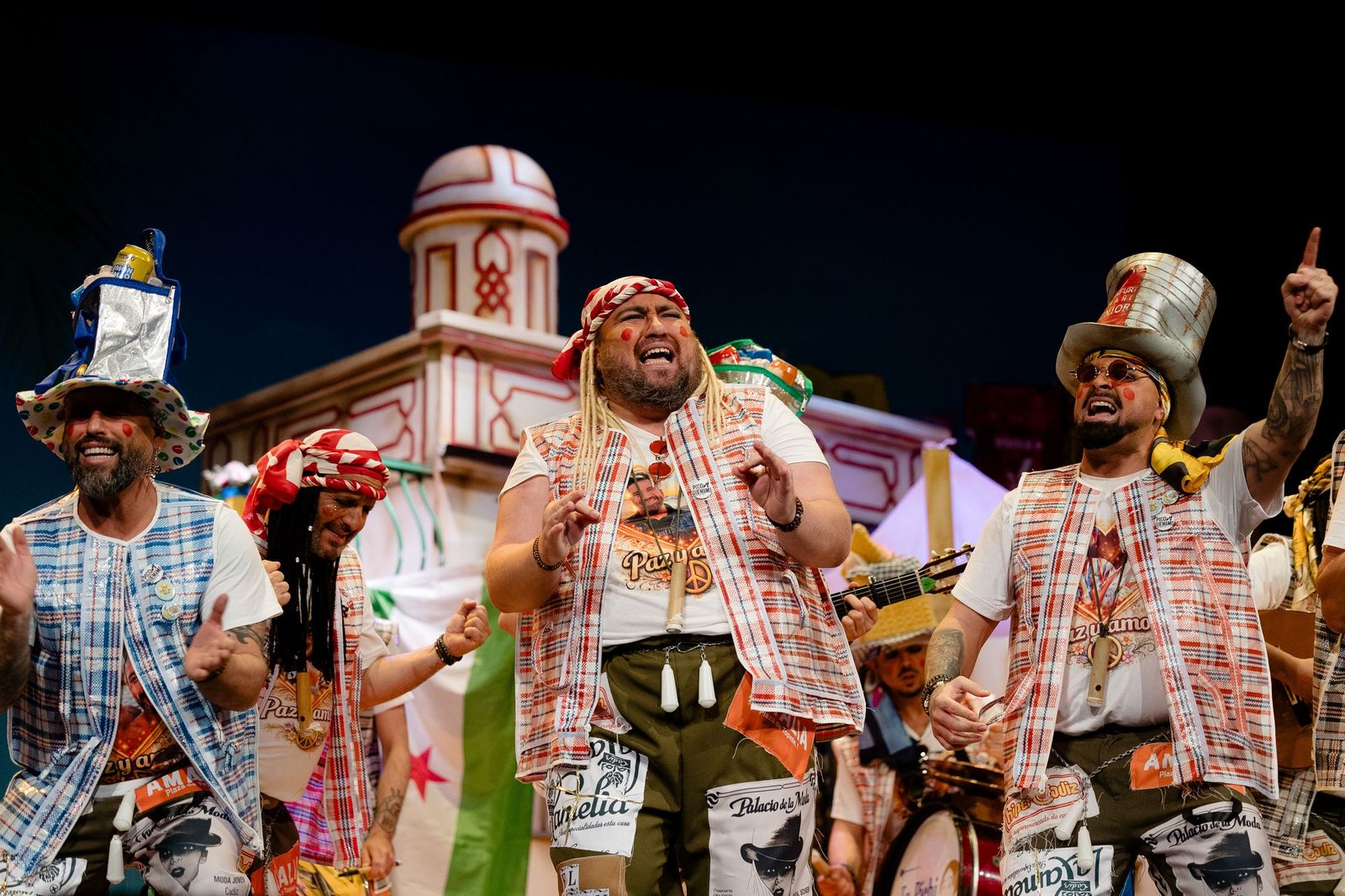 Búscate entre las mejores imágenes de la sexta sesión de cuartos de final del COAC 2026