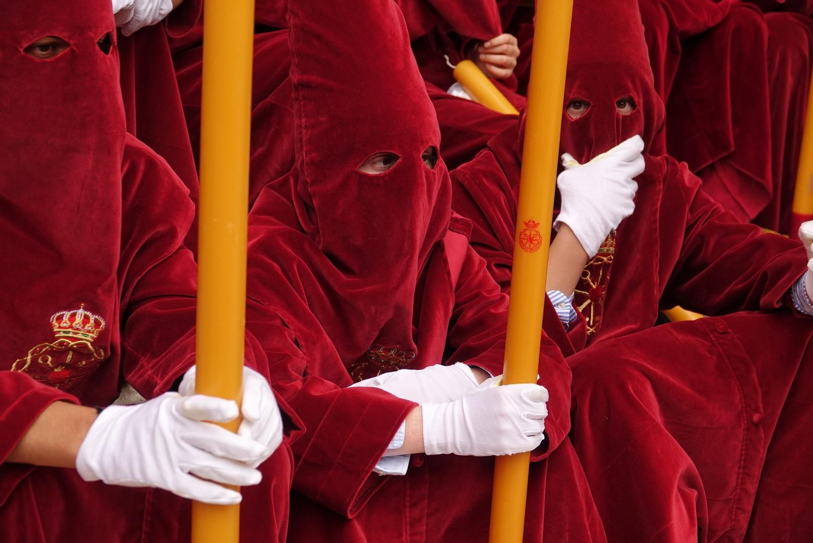 Las fotos de Estudiantes, en el Lunes Santo de Málaga