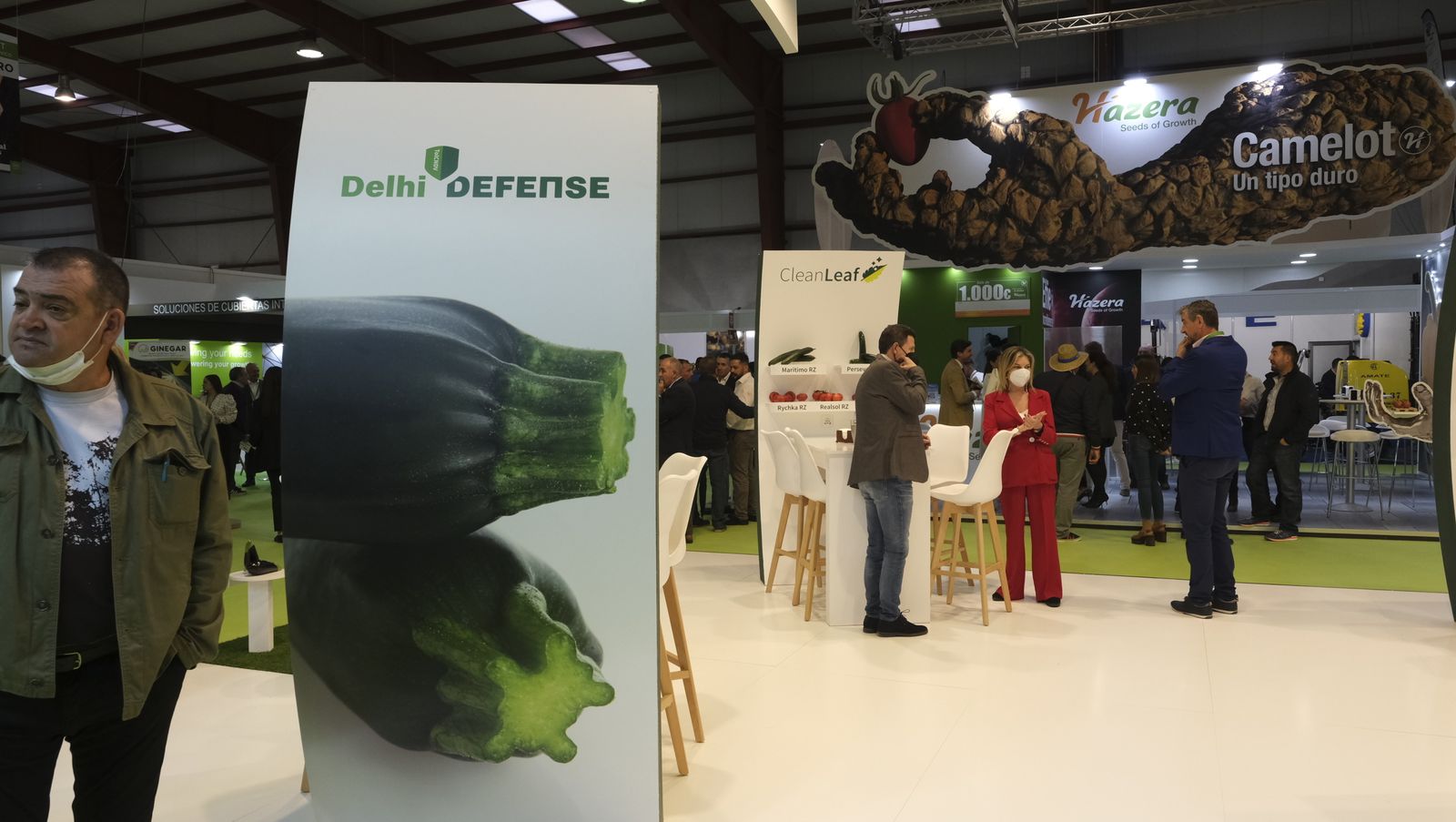 Imágenes del primer día de Expolevante Níjar.