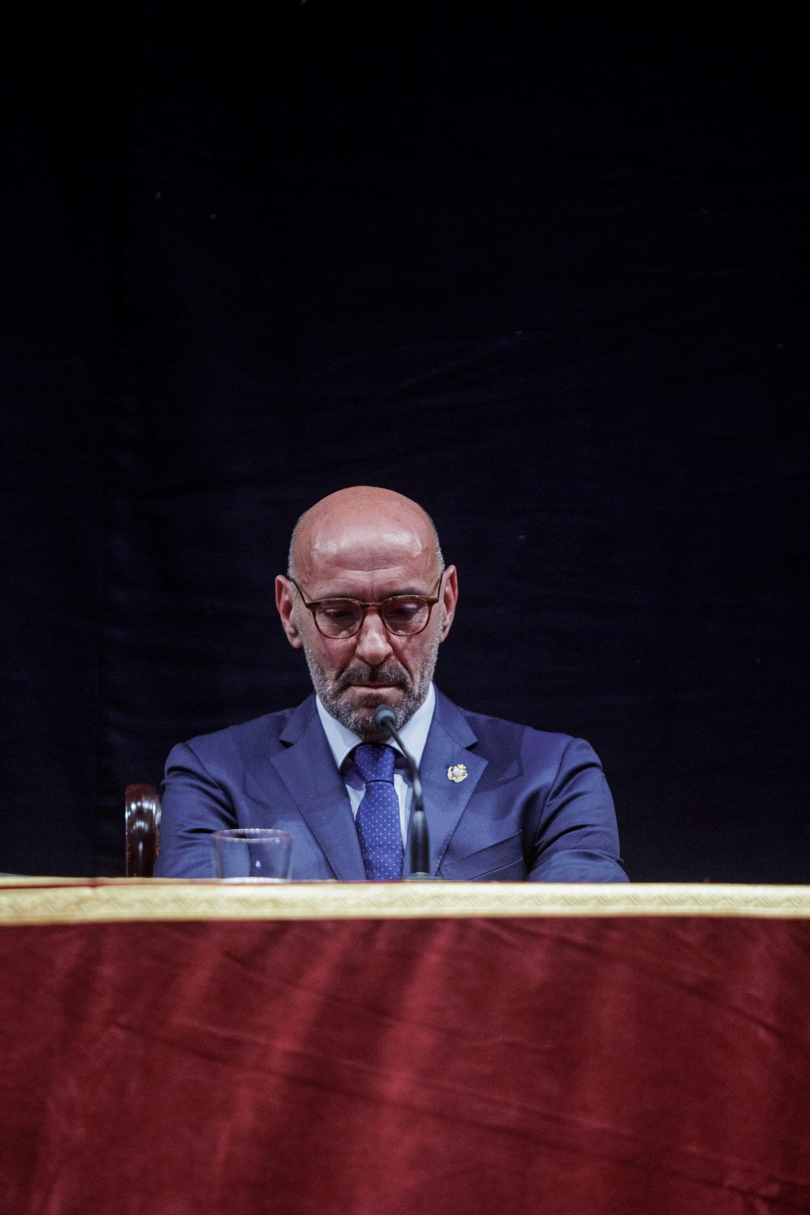 Las imágenes de la entrega del título de Hijo Predilecto de San Fernando a Monchi.