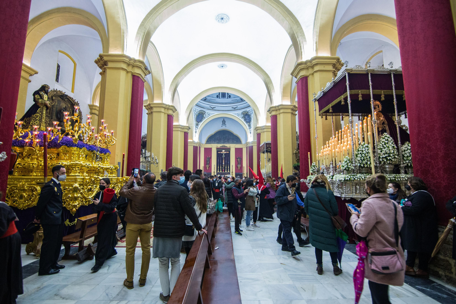 Lunes Santo en San Fernando: Las imágenes de Medinaceli