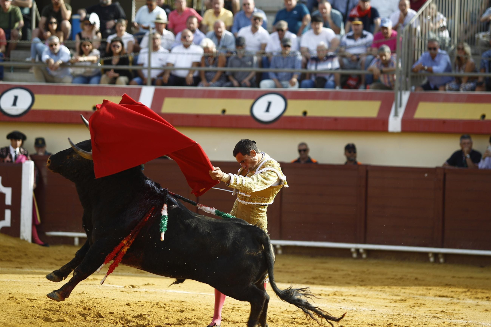 Corrida de toros en Vera, en imágenes