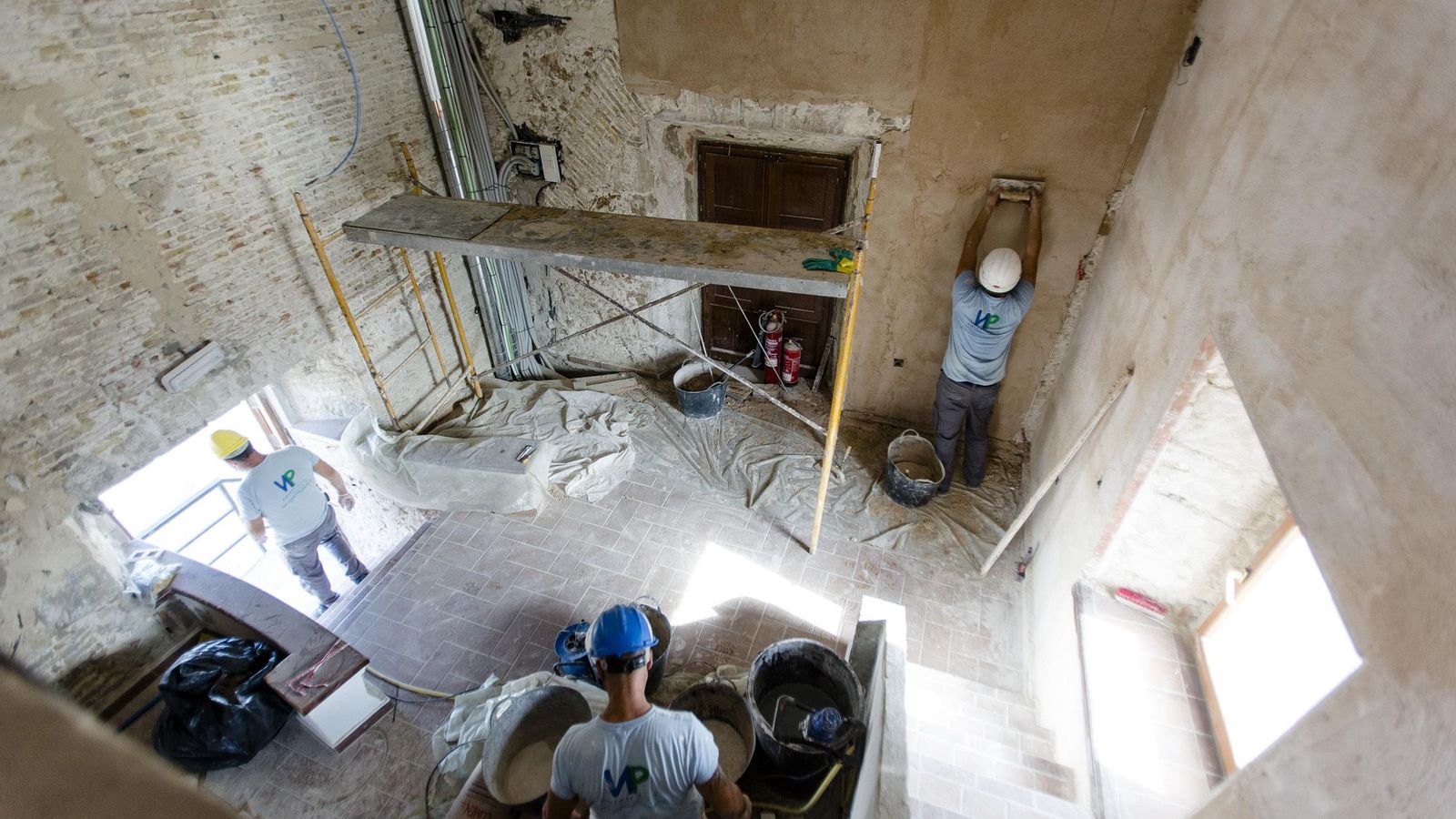 Trabajos en el torreón el pasado lunes.