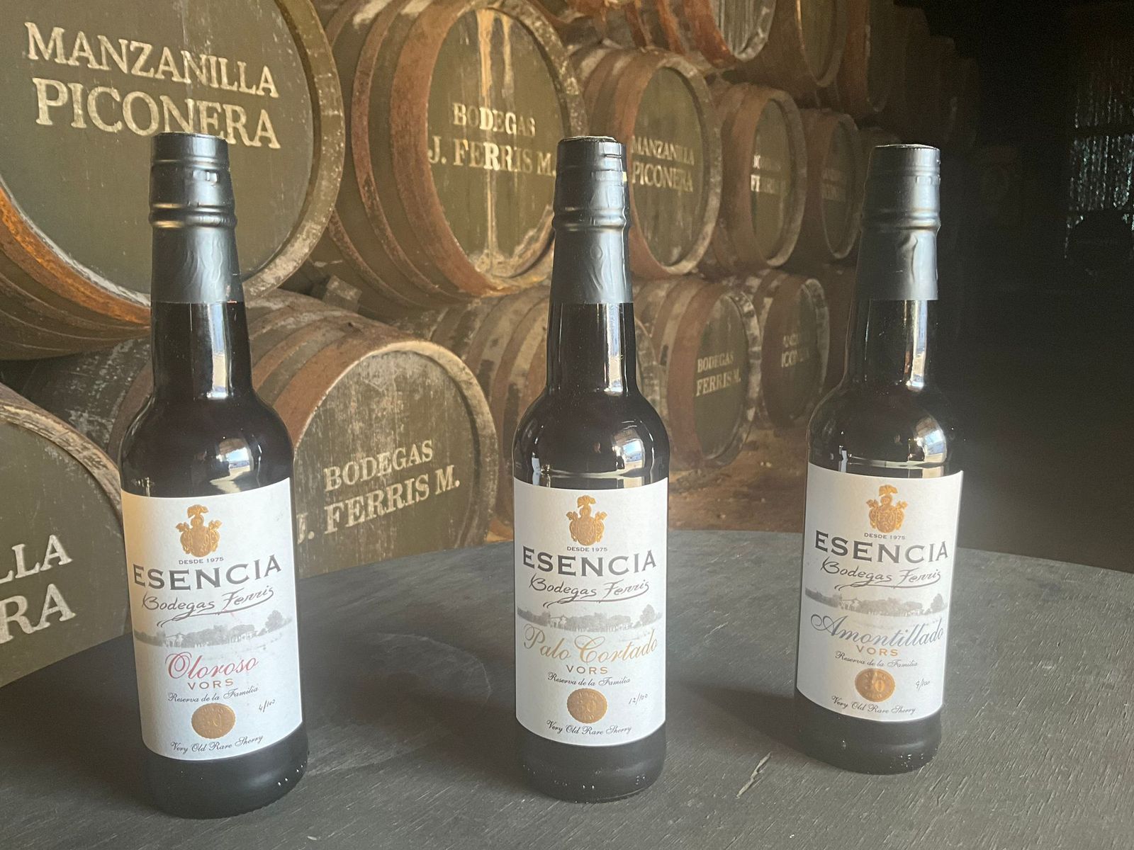 VORS, estos vinos añejos destacan por su calidad y antigüedad, reflejando más de 30 años de solera