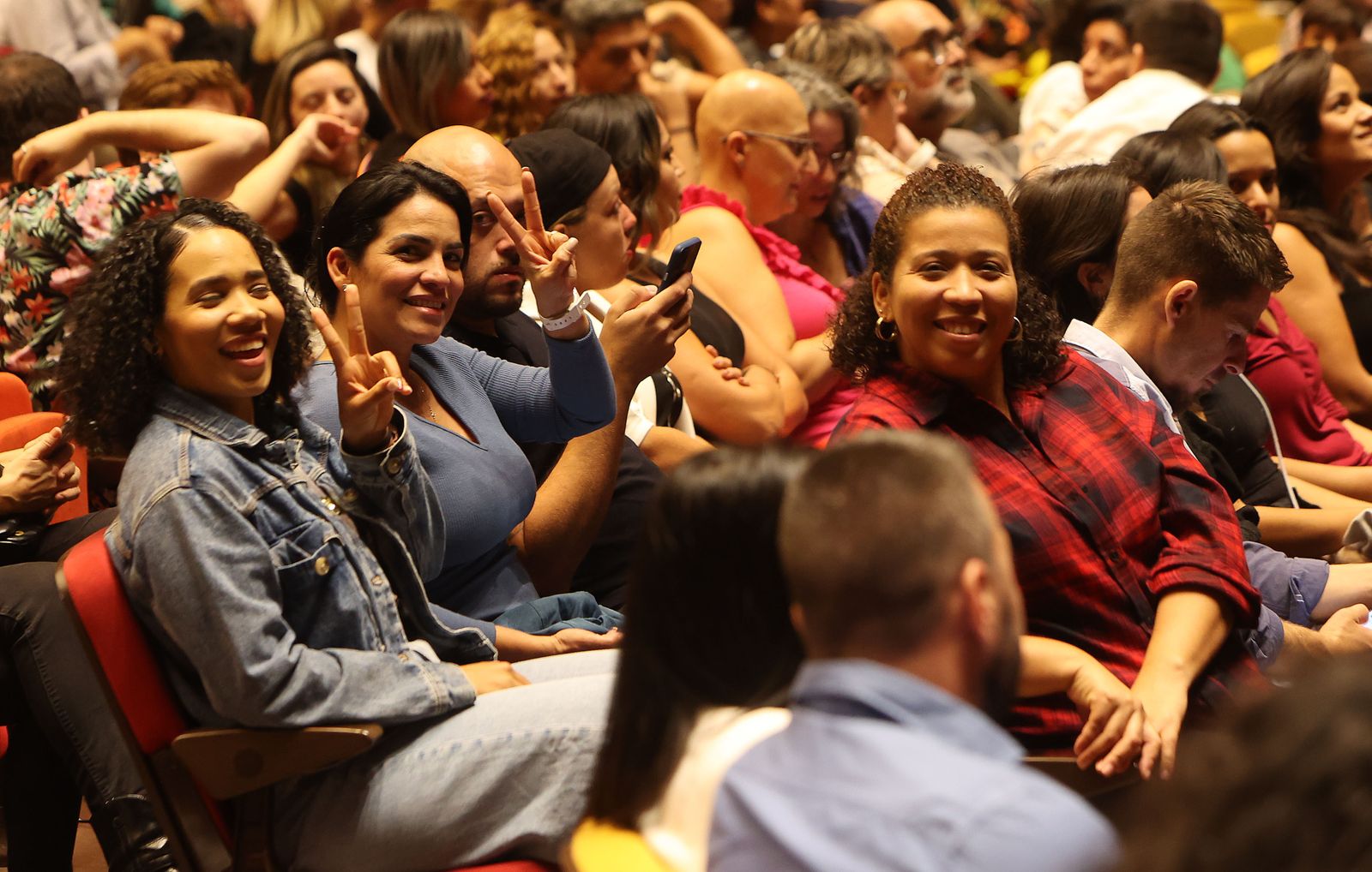 Búscate en el concierto de Kani García