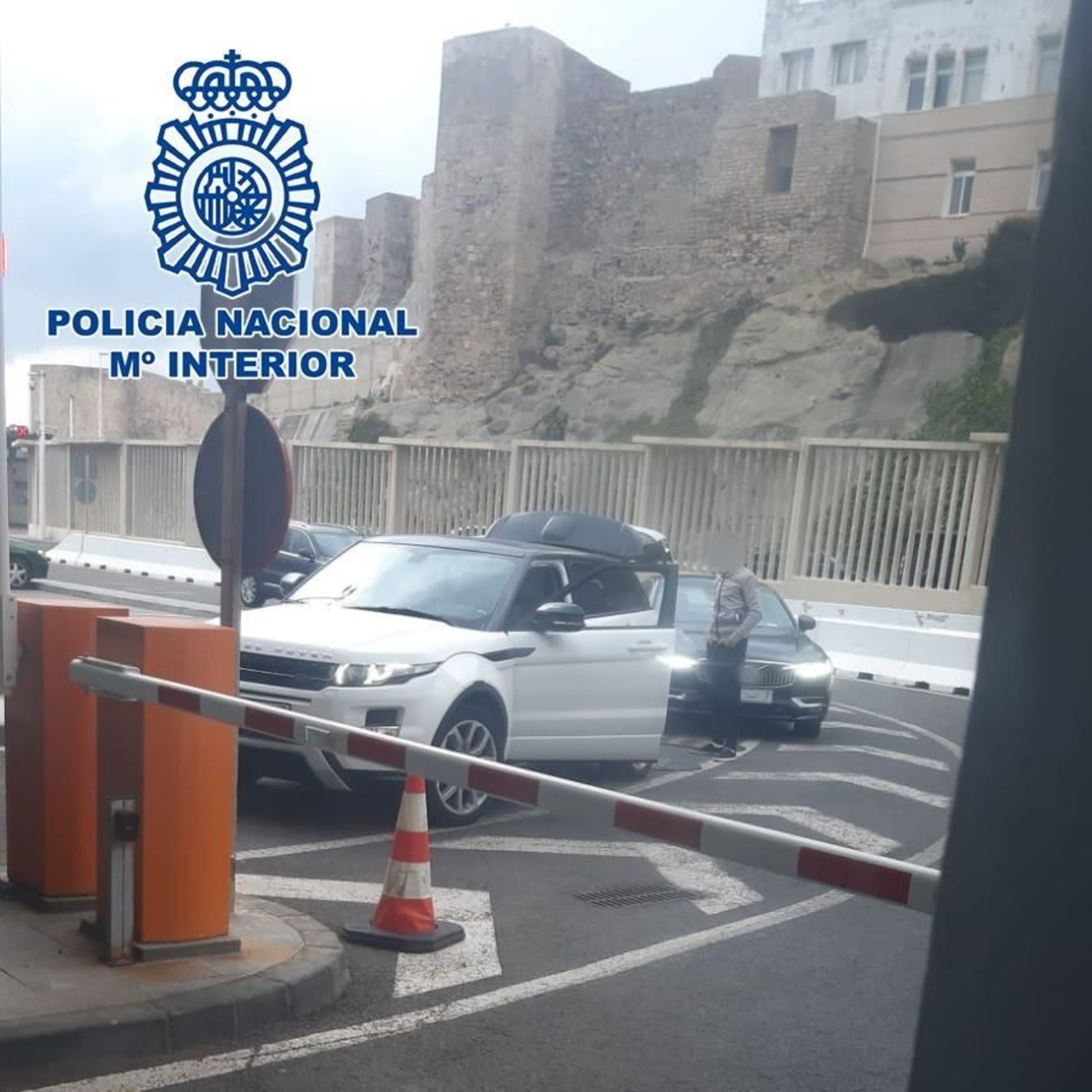 Recuperación de un vehículo robado en Tarifa.