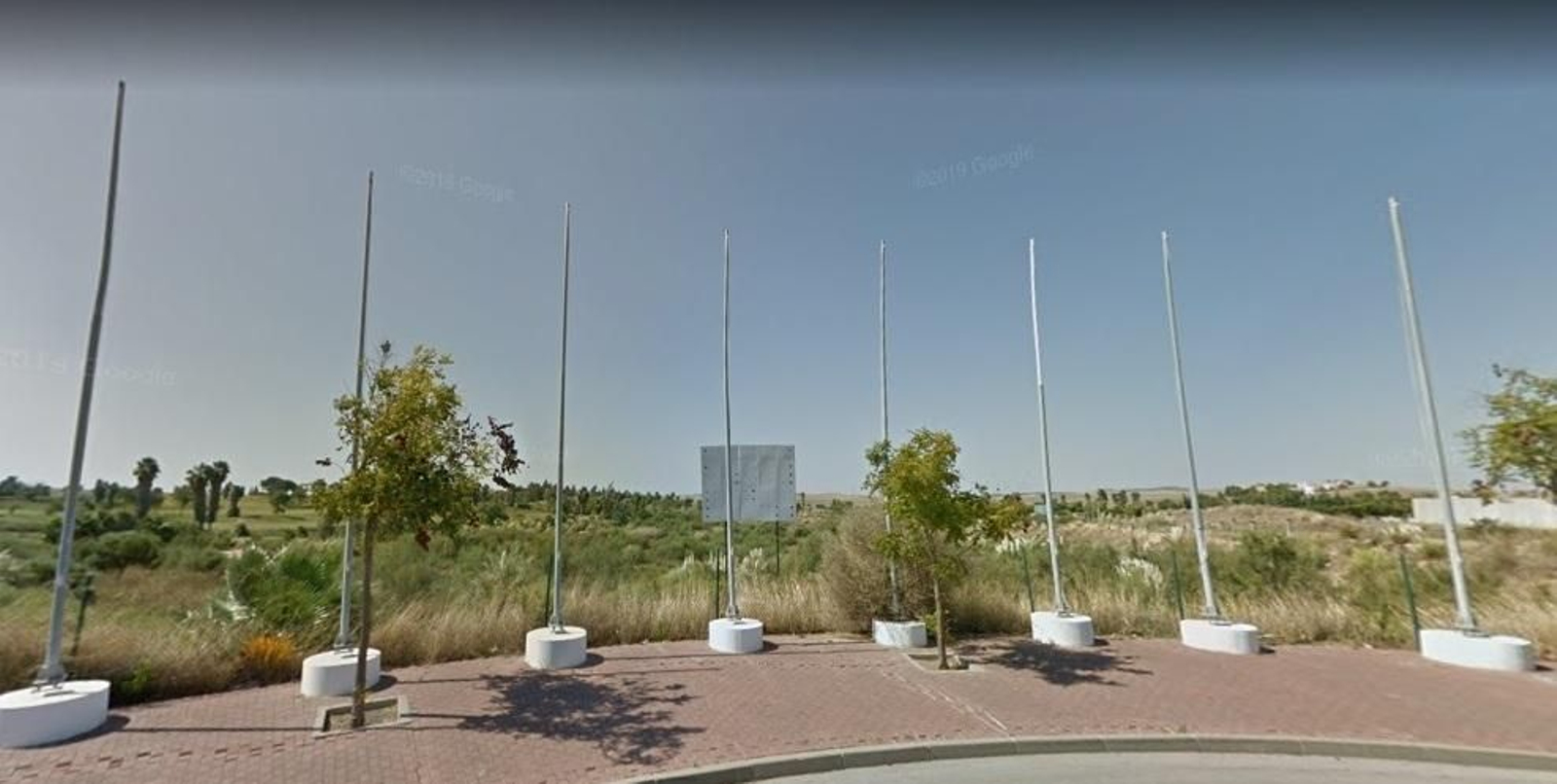 Terrenos destinados para usos hoteleros junto al campo de golf de Sherry Golf.