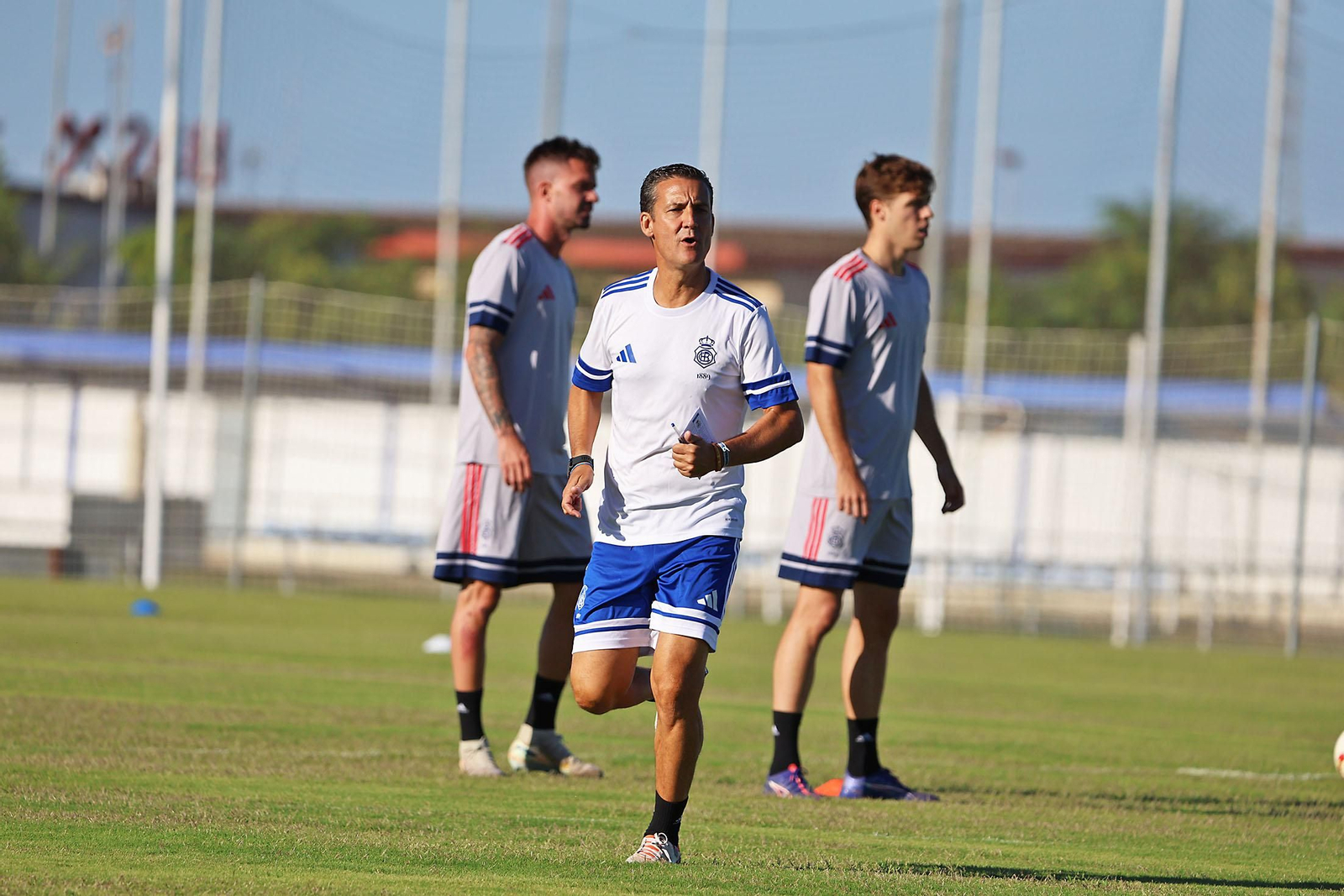Las imágenes del primer entrenamiento del del Recreativo de Huelva