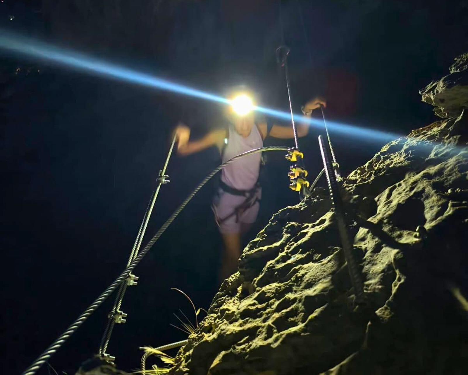 La Vía Ferrata Fuente de la Peña en Jaén en imágenes: adrenalina, naturaleza y vistas de ensueño La Vía Ferrata Fuente de la Peña en Jaén en imágenes: adrenalina, naturaleza y vistas de ensueño