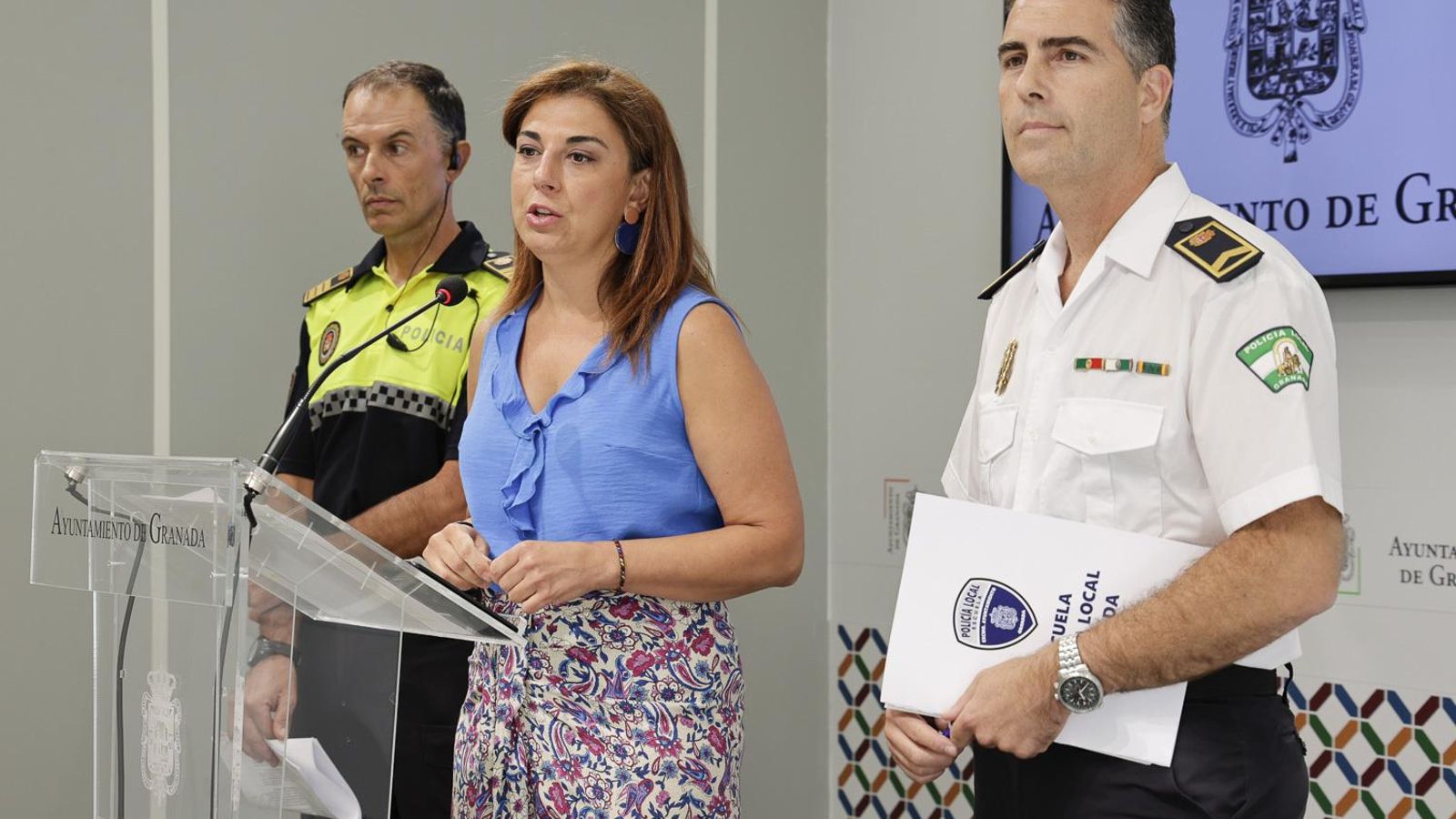 Presentación hoy del dispositivo especial en el Ayuntamiento de Granada.