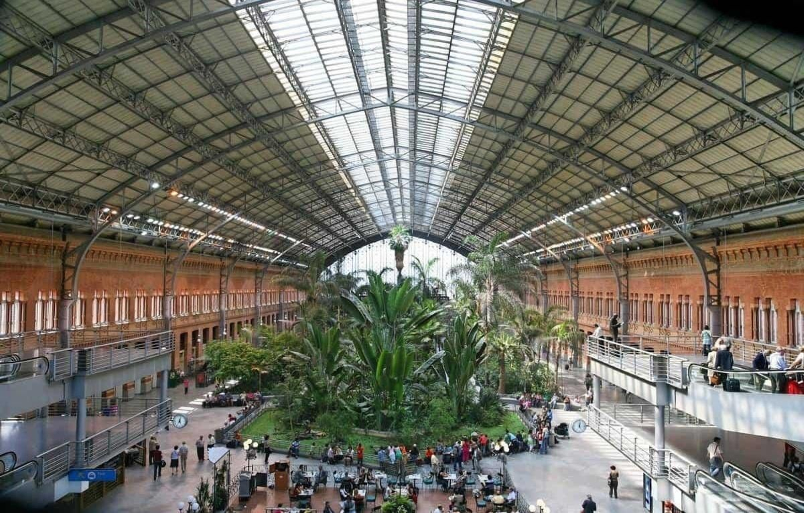 Las estaciones de tren más bonitas de España